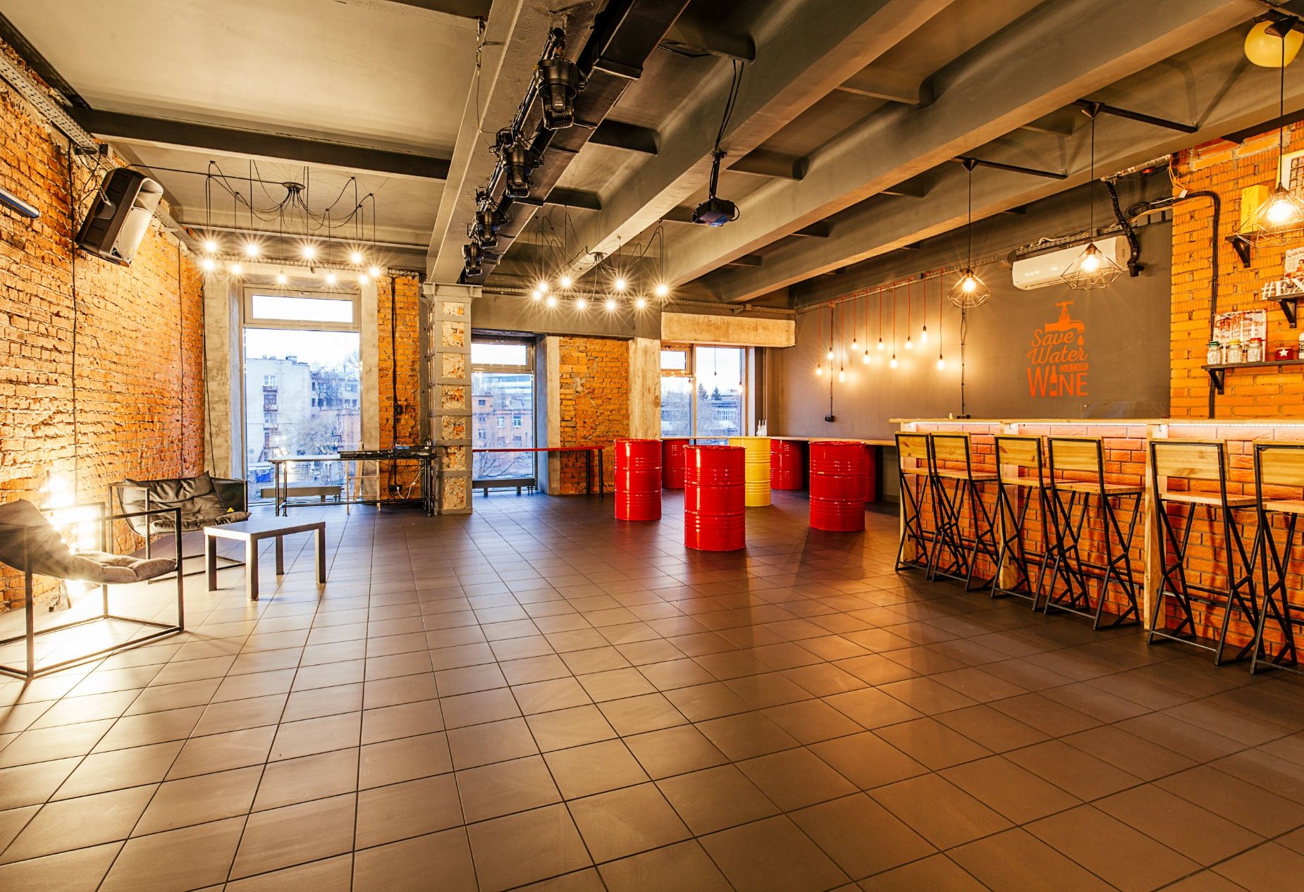 null «EXIT Loft & Rooftop» – фото №4