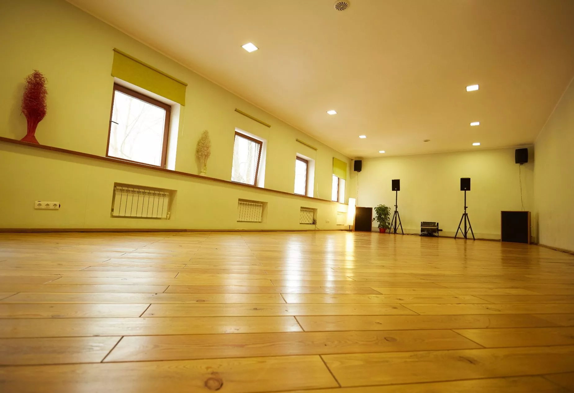 null «Малый зал Центра Бесценные Дары» – фото №2