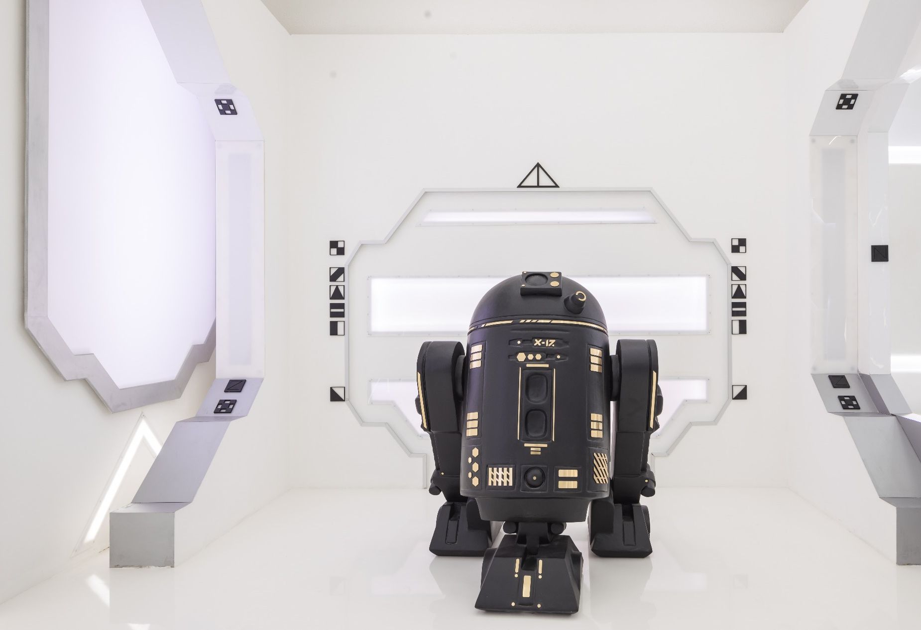 Студия «POLYGON Photo Manufactory (Космос)» – фото №2