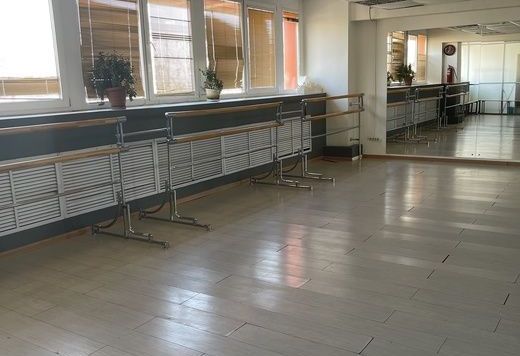Фото Аудитория «Арт-крыша. Зал "Лондон".» – смотри на сайте!