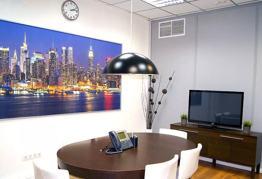 Переговорная #2 в коворкинге Botanika OAK: аренда | Bash Today