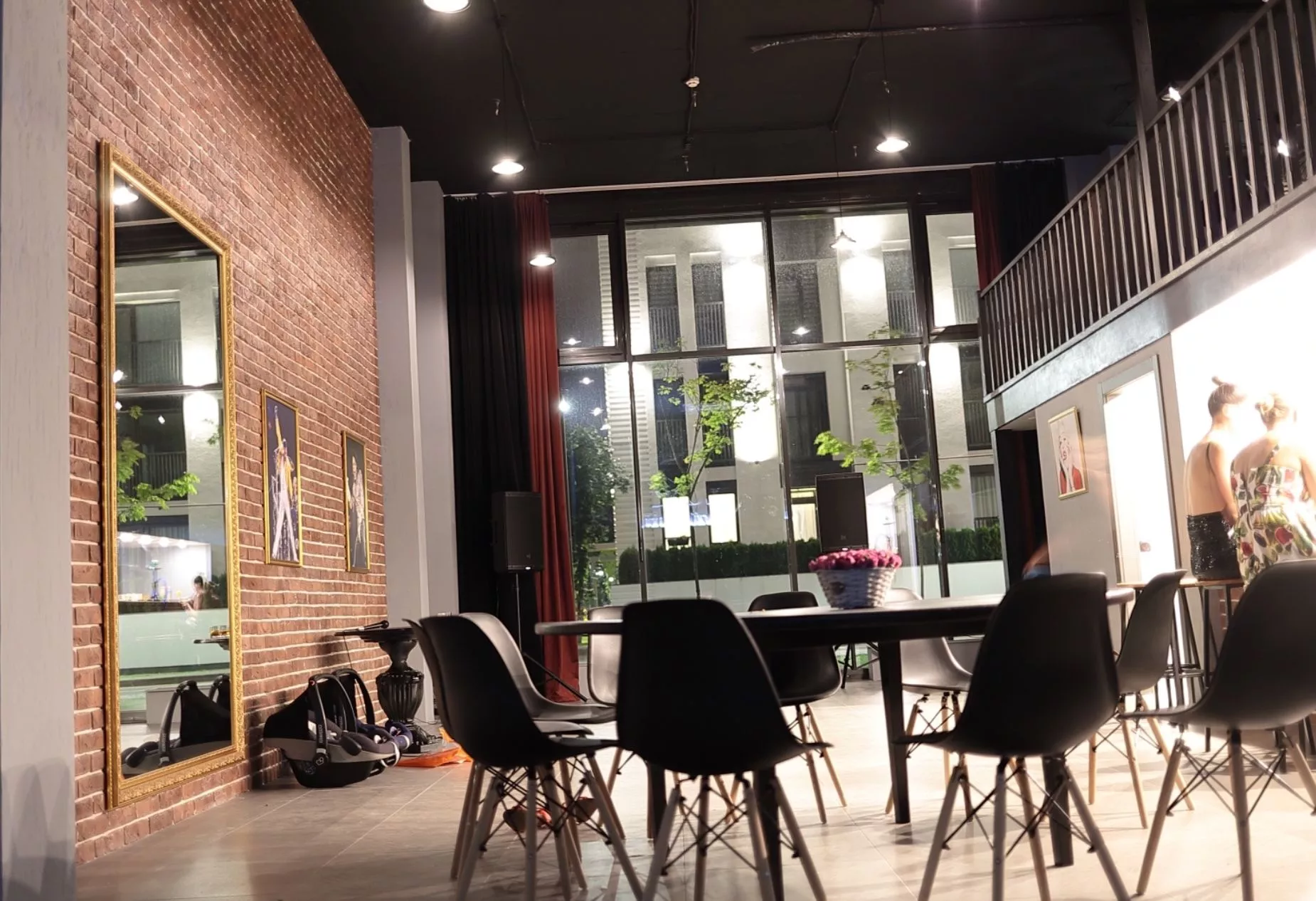 Ast loft