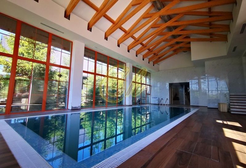 Фото Загородный дом, коттедж «3-этажный дом, 1 200 м²» – смотри на сайте!