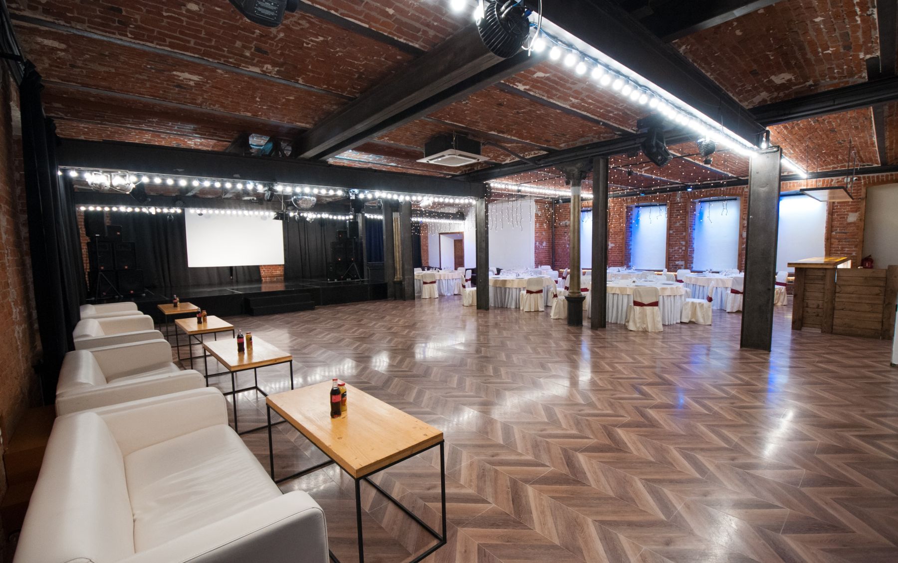 Фото Лофт «Loft Farfor, Лофт 300» – смотри на сайте!