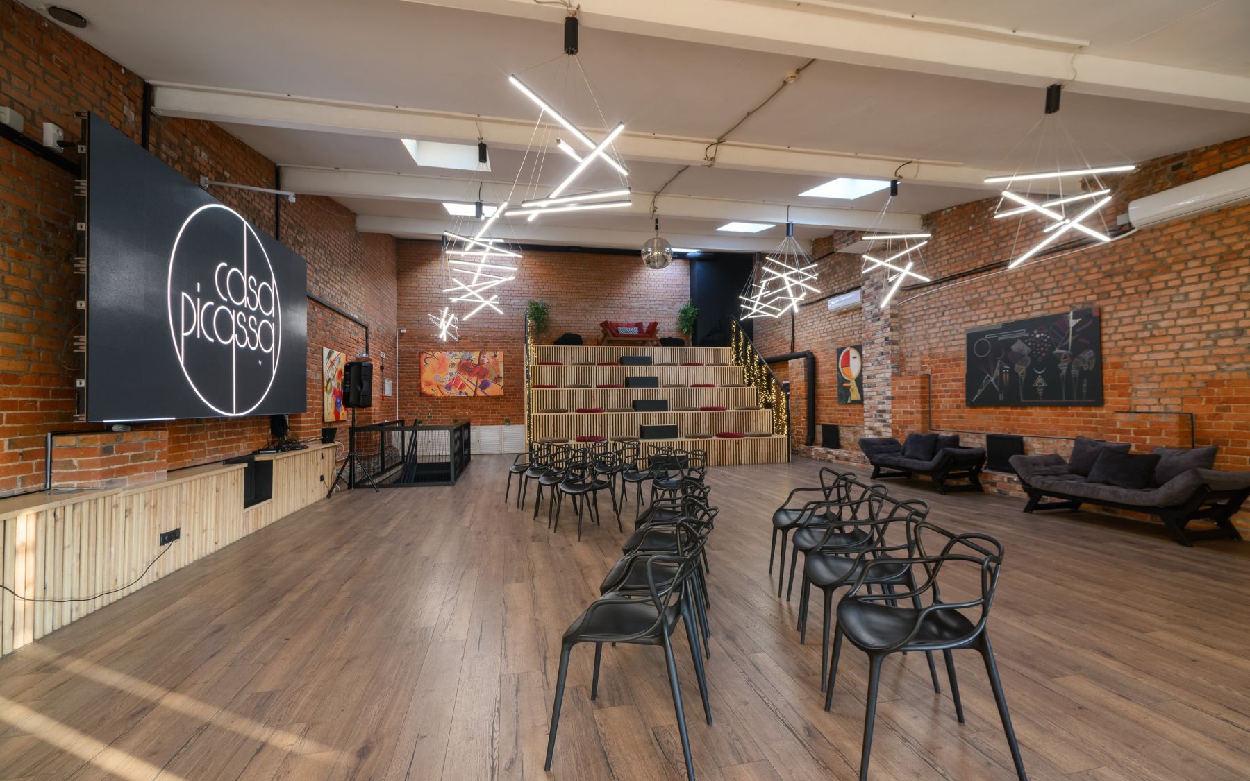 Фото Лофт «Кандинский Casa Picasa» – смотри на сайте!