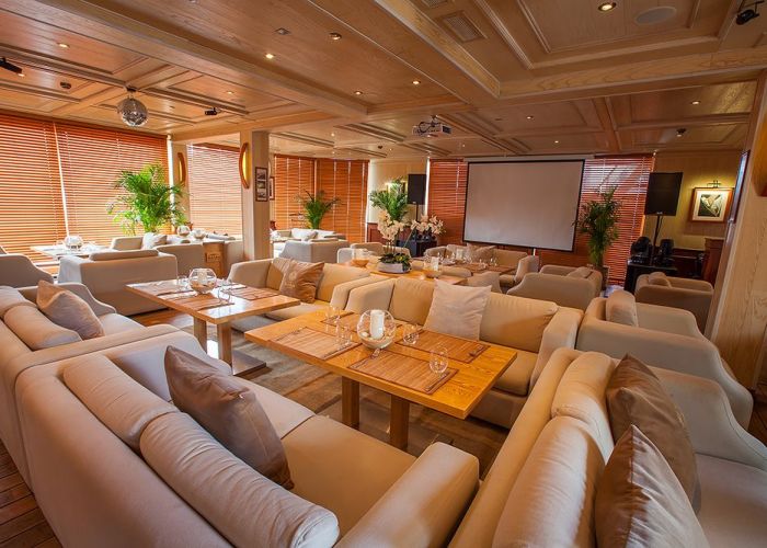 Ресторан, банкетный зал «Банкетные залы Yacht Event» – фото №5