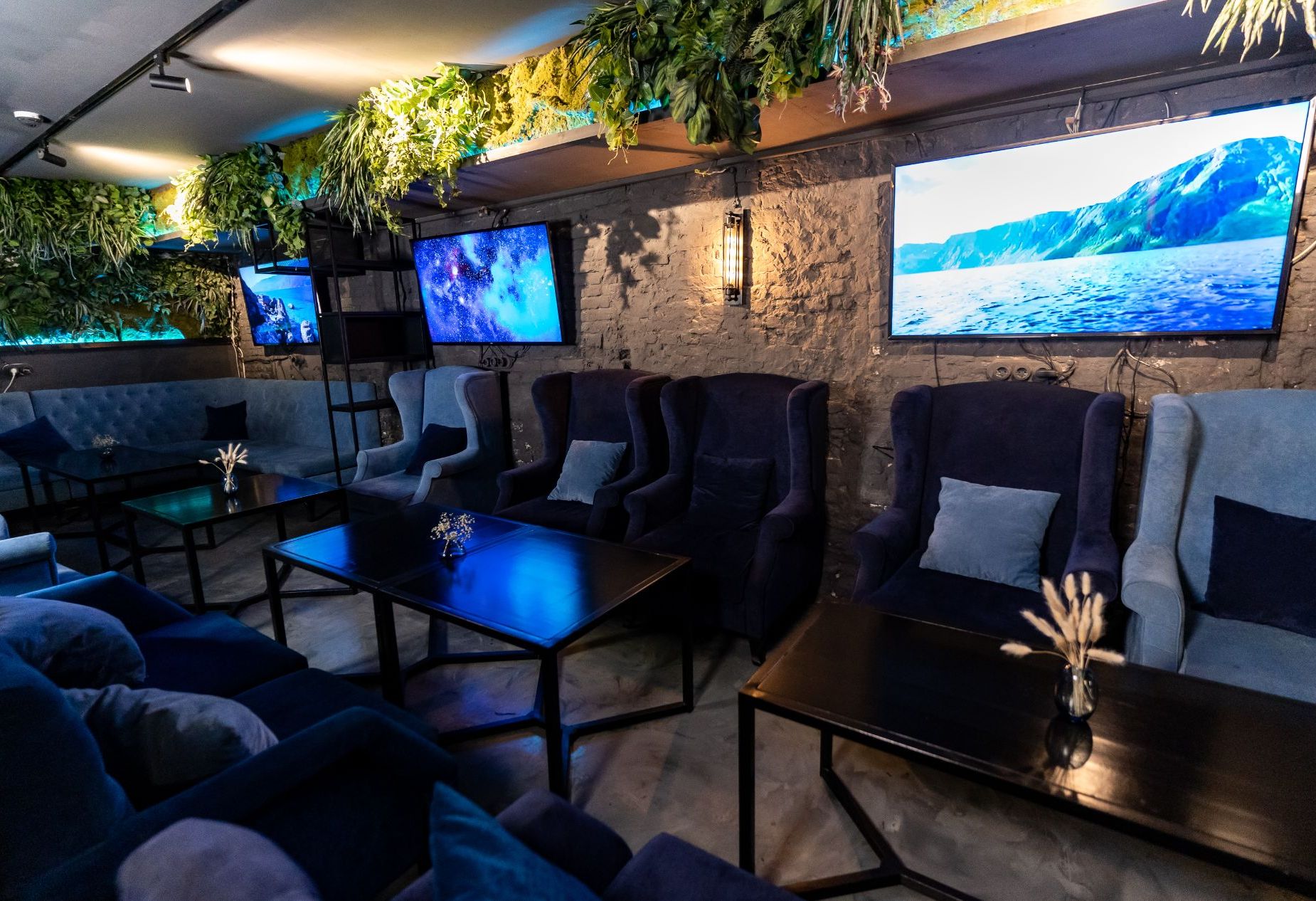Бар «Excuse Me Bar&Lounge» – фото №5