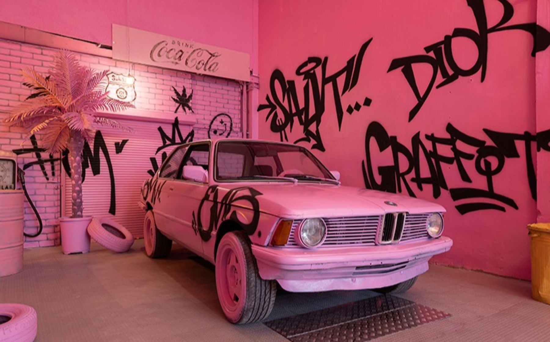 Фото Лофт «PINK PHOTOSTUDIO TOMMY» – смотри на сайте!