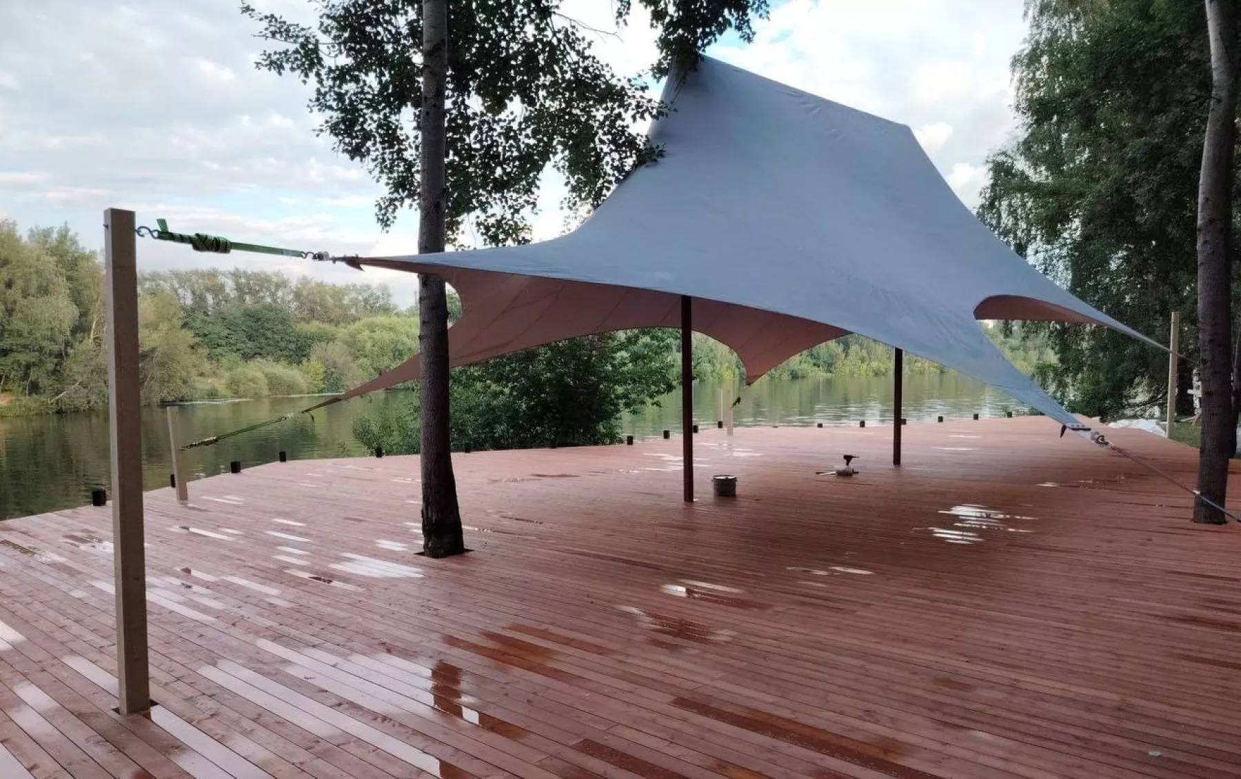 Фото Летняя терраса «Главная палуба» – смотри на сайте!