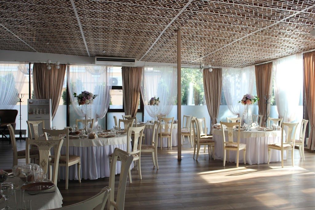Фото Ресторан, банкетный зал «Ресторан - банкетный зал White Hall в Нижнем Новгороде» – смотри на сайте!