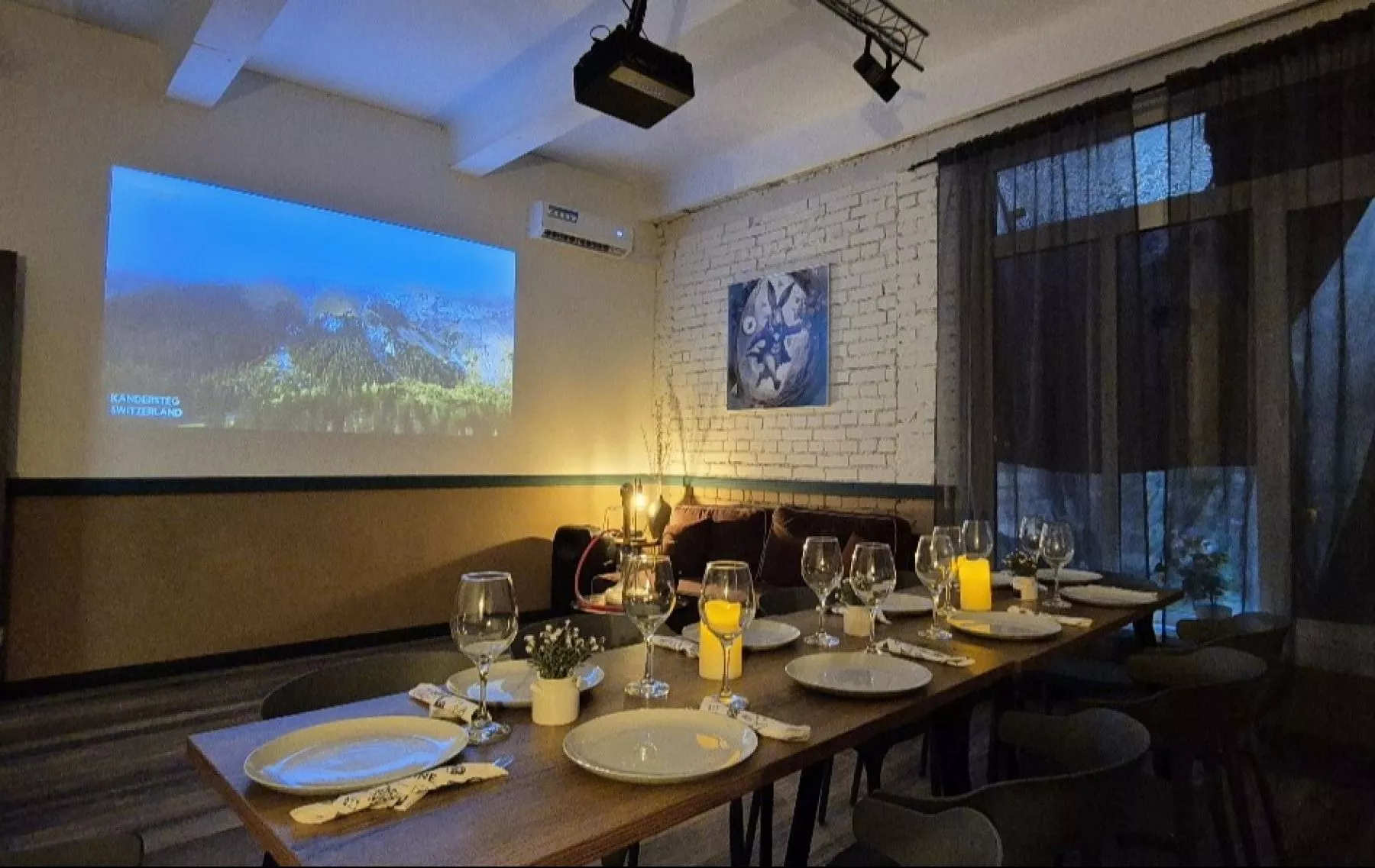 Фото Лофт «Зал Руфер (ArmaLoft)» – смотри на сайте!