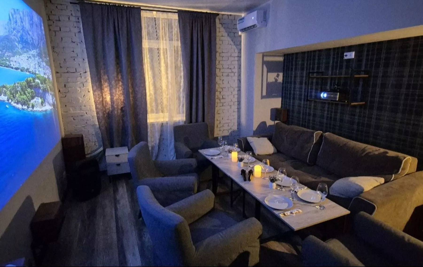 Фото Антикинотеатр «Зал Пулька (ArmaLoft)» – смотри на сайте!