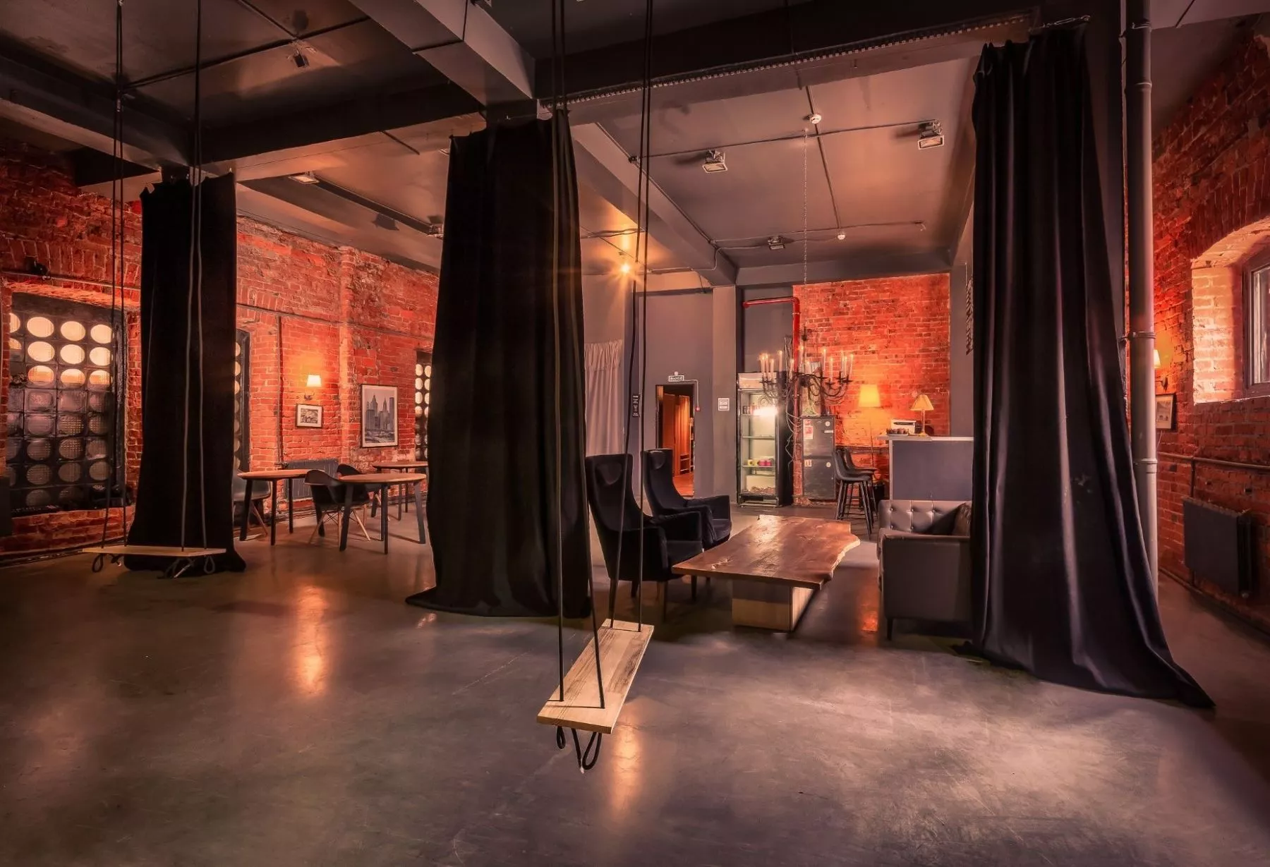 Фото Лофт «Music loft (Рок-школа Вадима Германова)» – смотри на сайте!