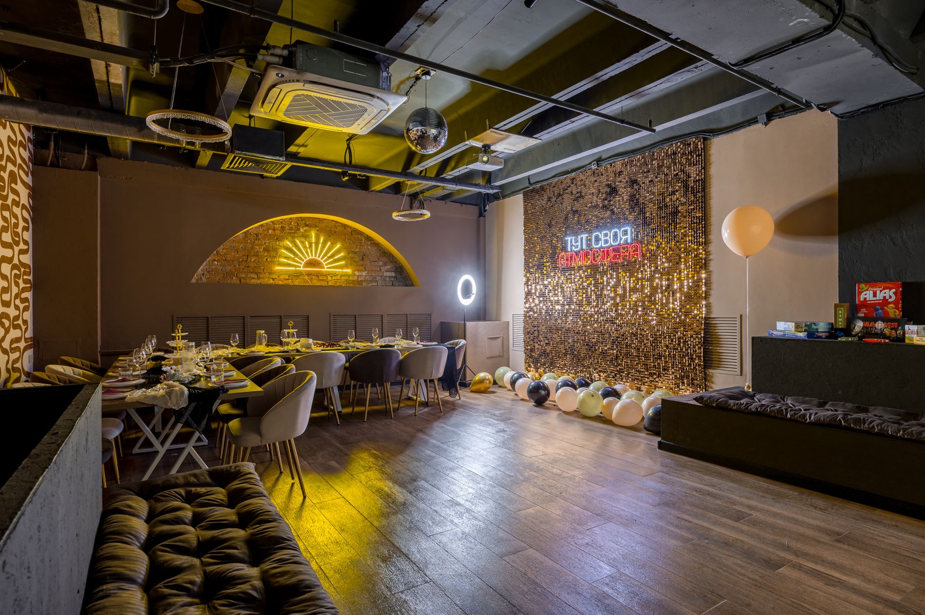 Лофт «Vibes Loft | Новые лофты на Селигерской (зал Golden)» – фото №5
