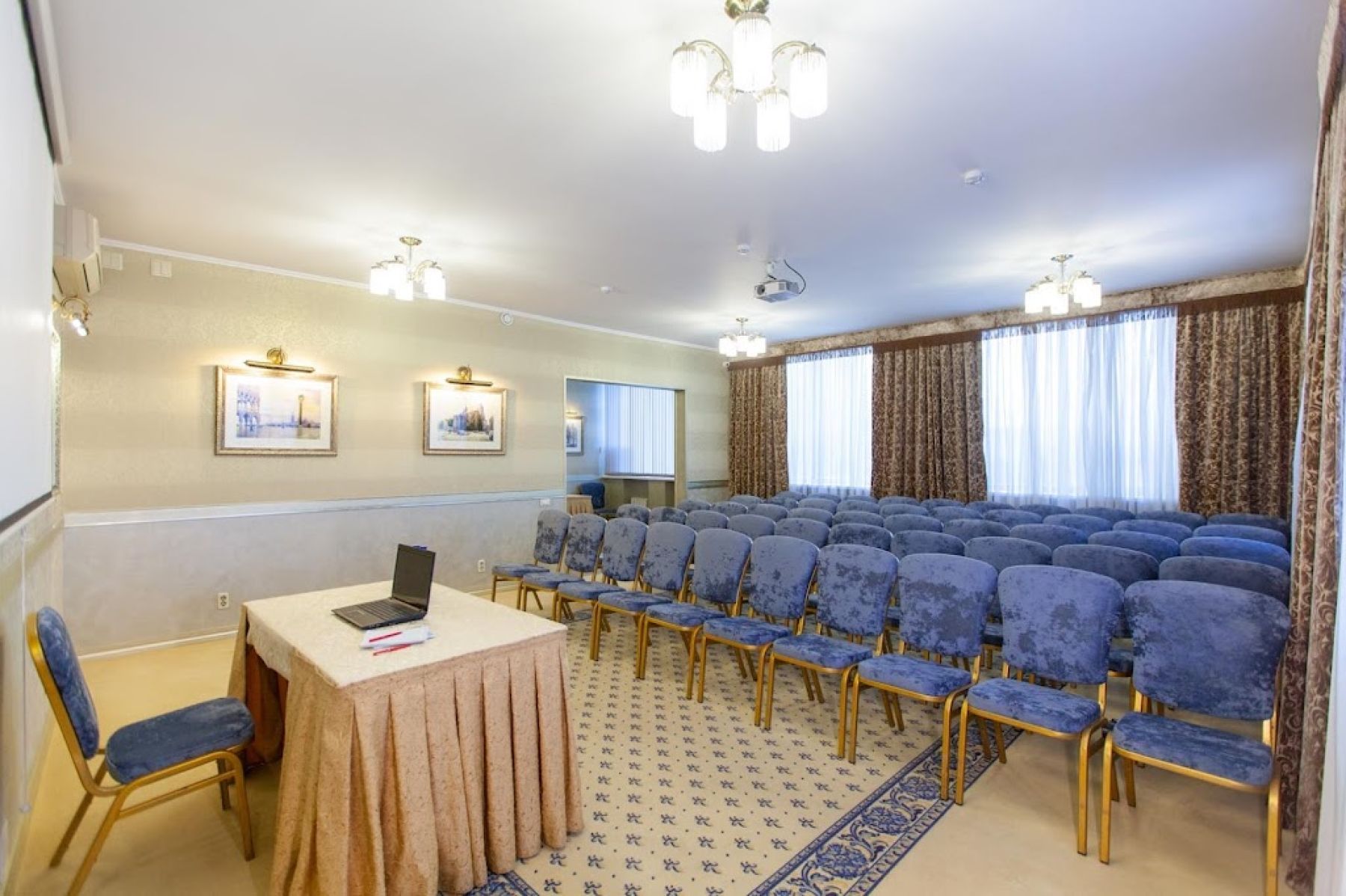 Ресторан, банкетный зал «Аренда банкетного зала Славянка в Челябинске» – фото №2