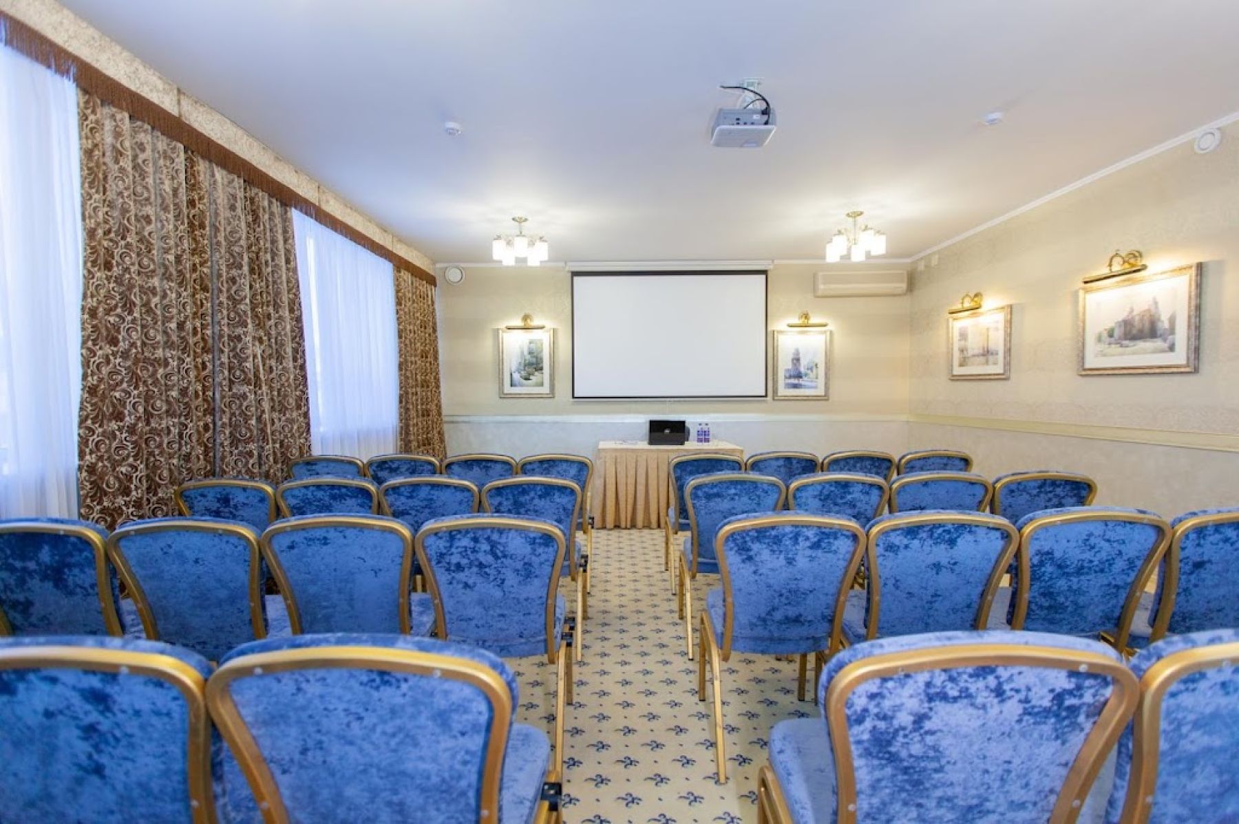 Ресторан, банкетный зал «Аренда банкетного зала Славянка в Челябинске» – фото №4