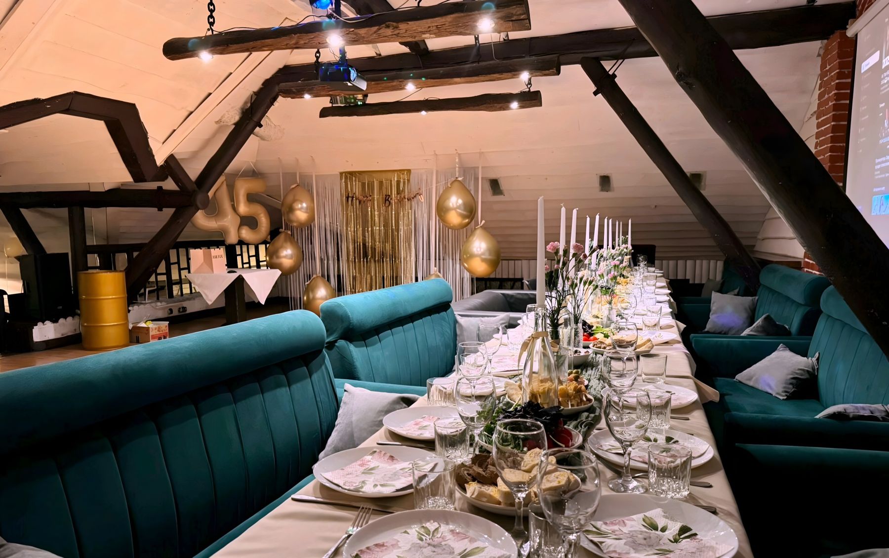 Фото Лофт «Krisha Loft» – смотри на сайте!