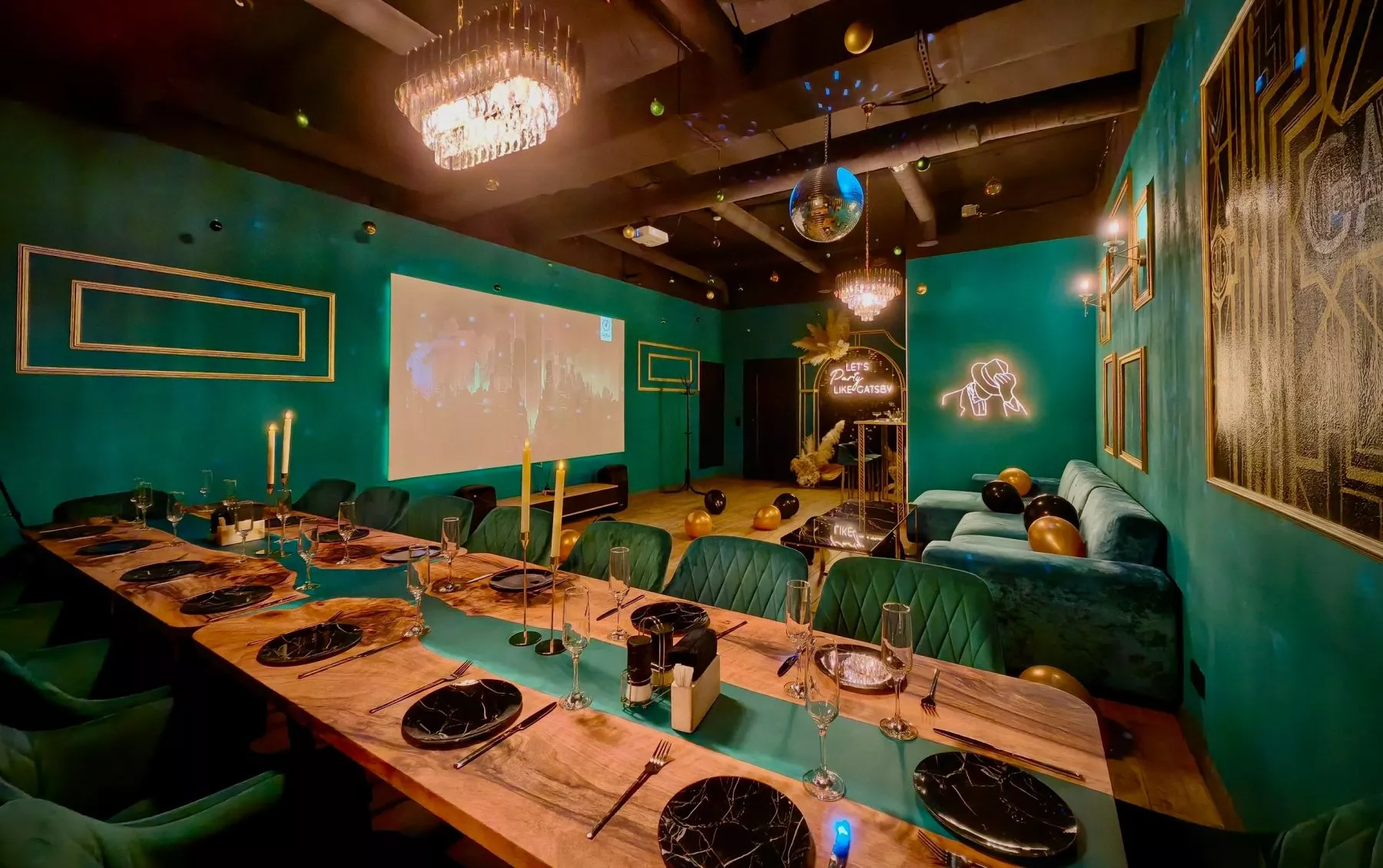 Фото Антикафе «Зал Gatsby до 30 чел. (50 кв.м) (M.place.msk)» – смотри на сайте!