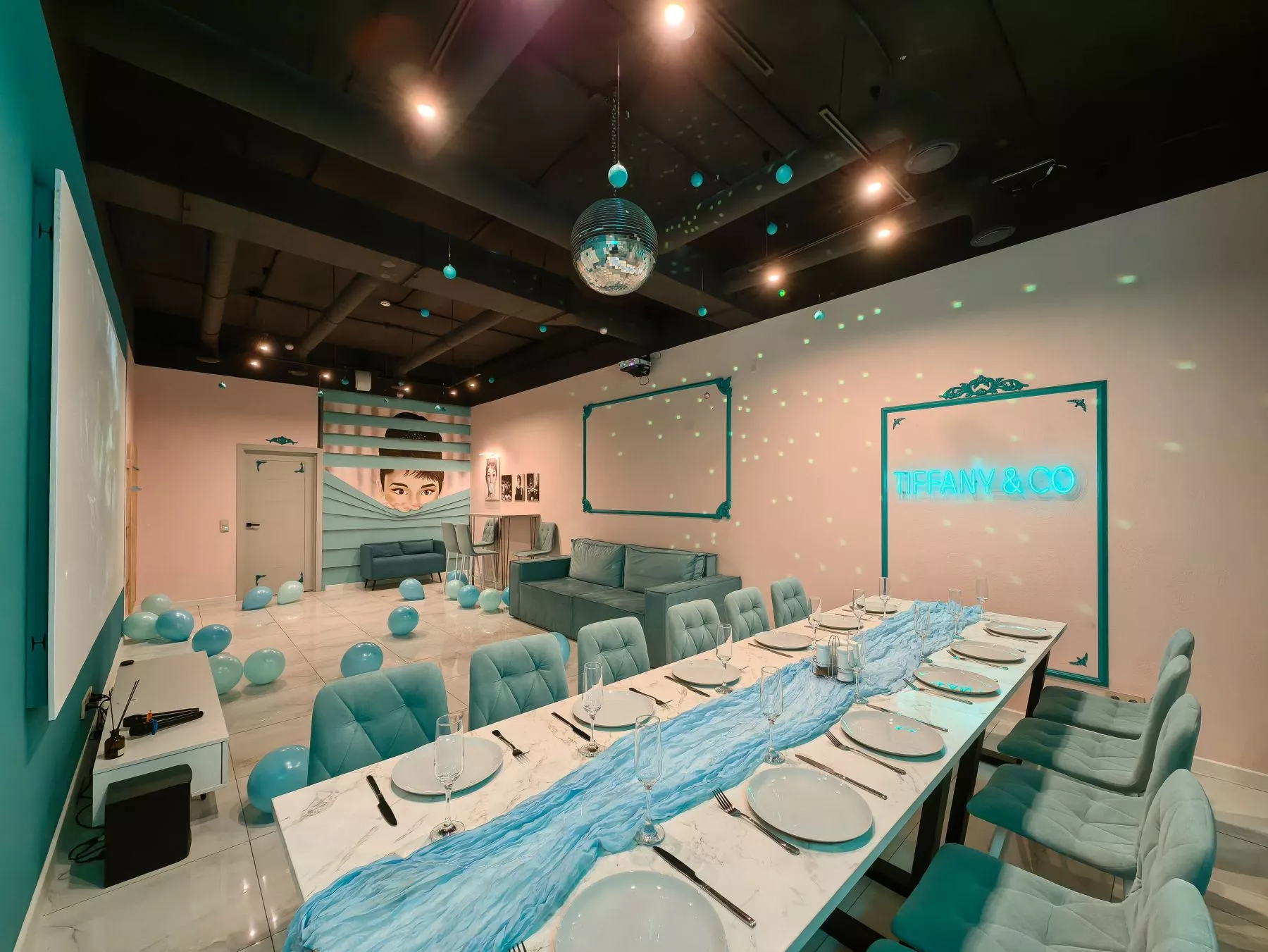 Лофт «Зал Tiffany до 23 чел. (45 кв.м)» – фото №3
