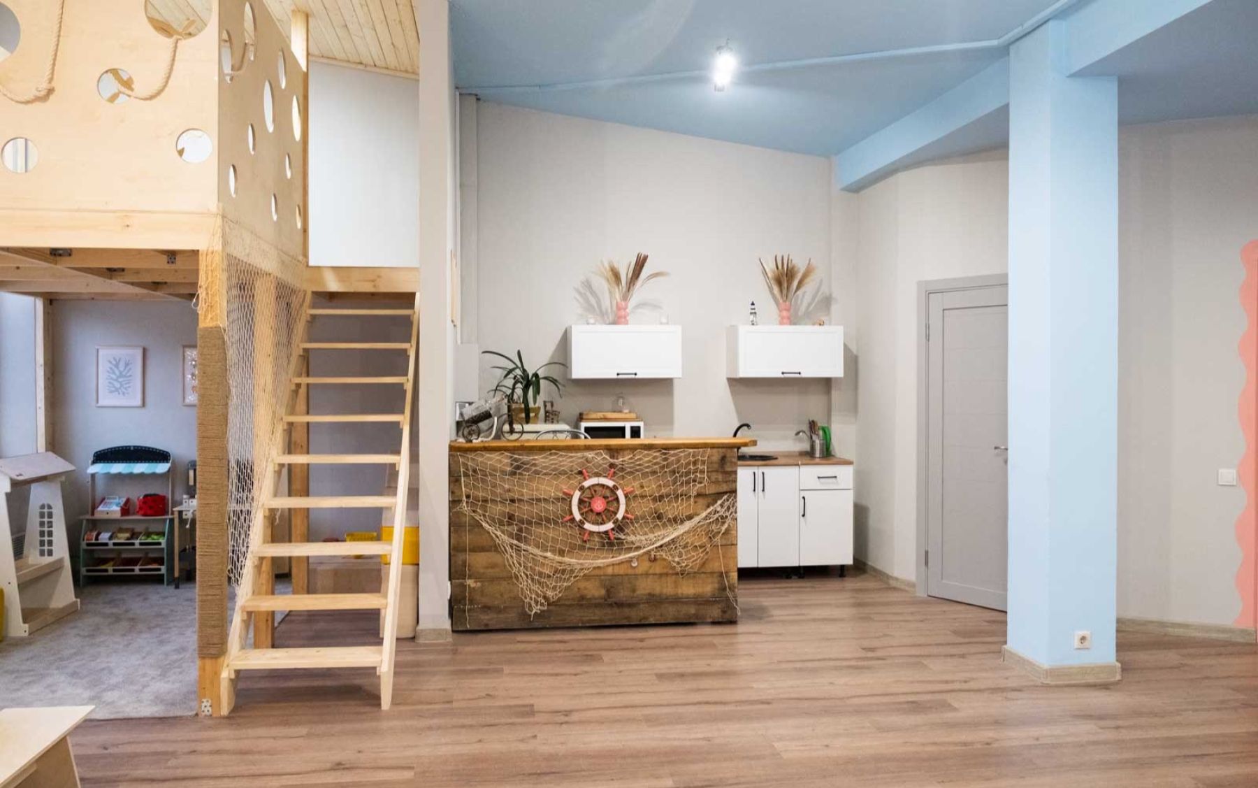 Фото Лофт «Зал Море в парке Сокольники» – смотри на сайте!