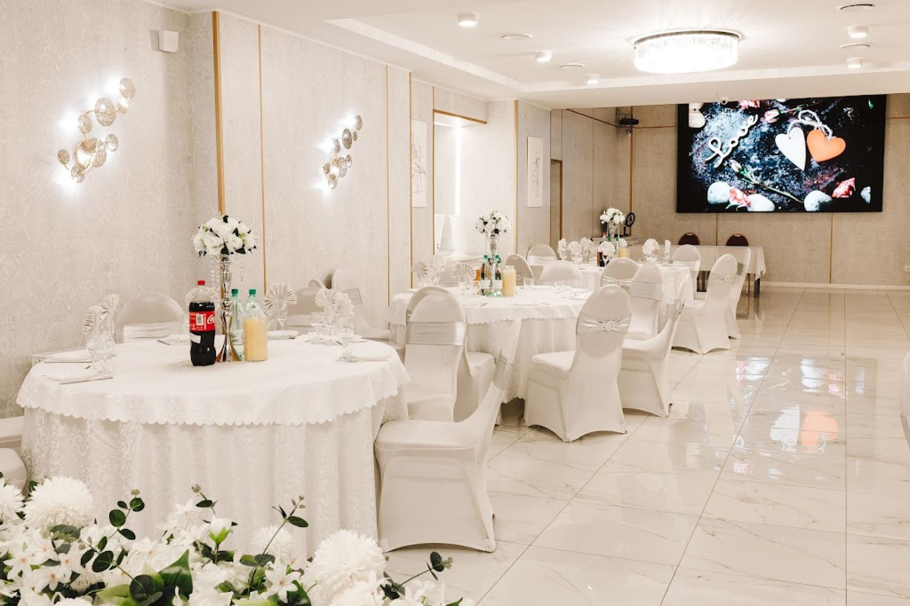 Ресторан, банкетный зал «Аренда банкетного зала «Utkaхаус» в Уфе» – фото №4