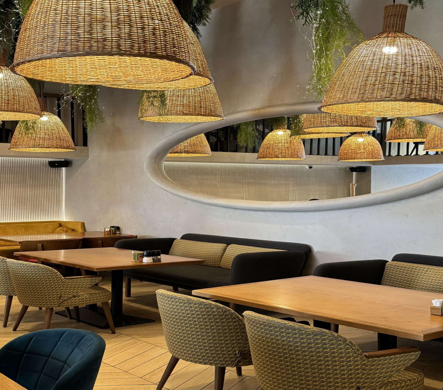 Ресторан, банкетный зал «Аренда зала в ресторане «Birch Bar & Kitchen» в Волгограде» – фото №3