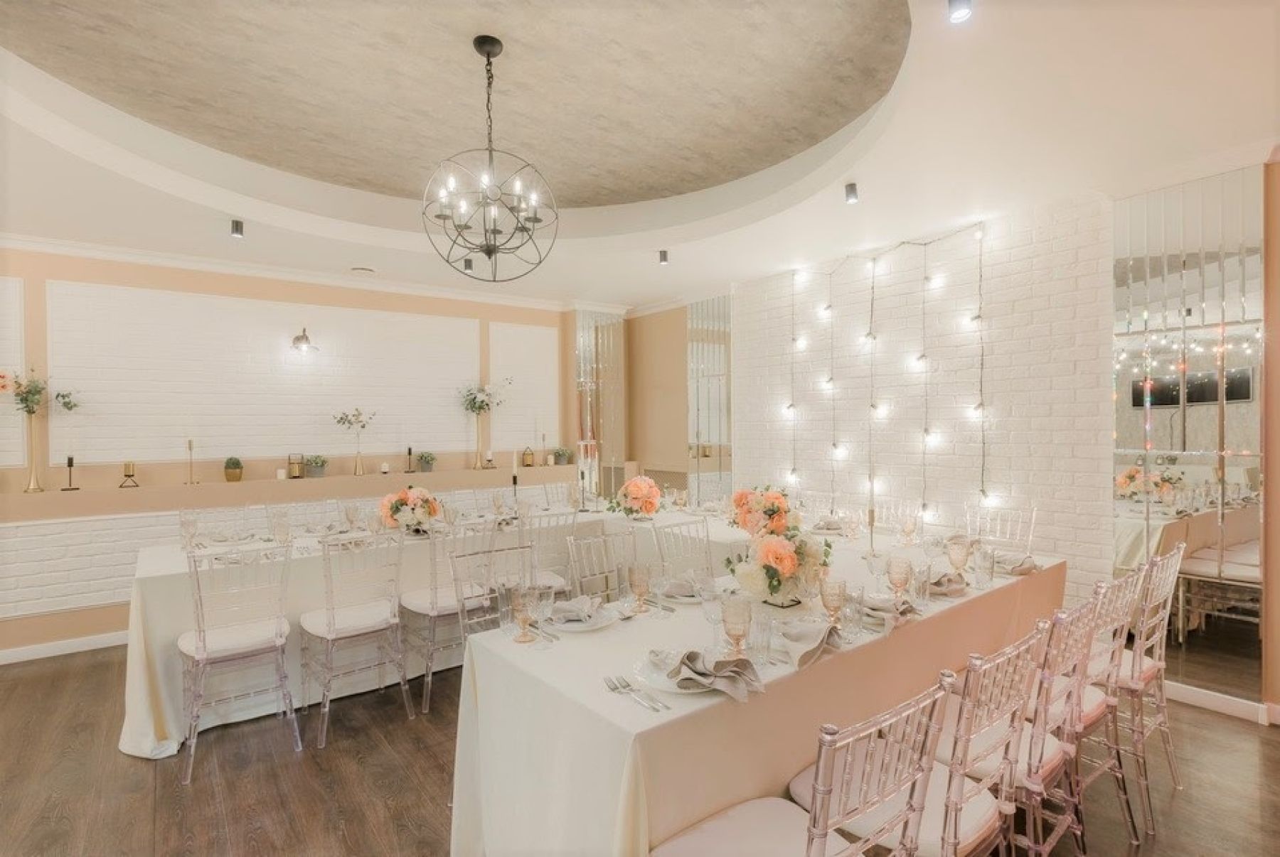 Ресторан, банкетный зал «Аренда банкетного зала Liris hall в Санкт - Петербурге» – фото №3