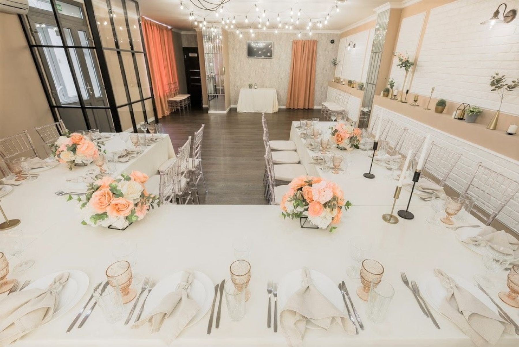 Ресторан, банкетный зал «Аренда банкетного зала Liris hall в Санкт - Петербурге» – фото №5