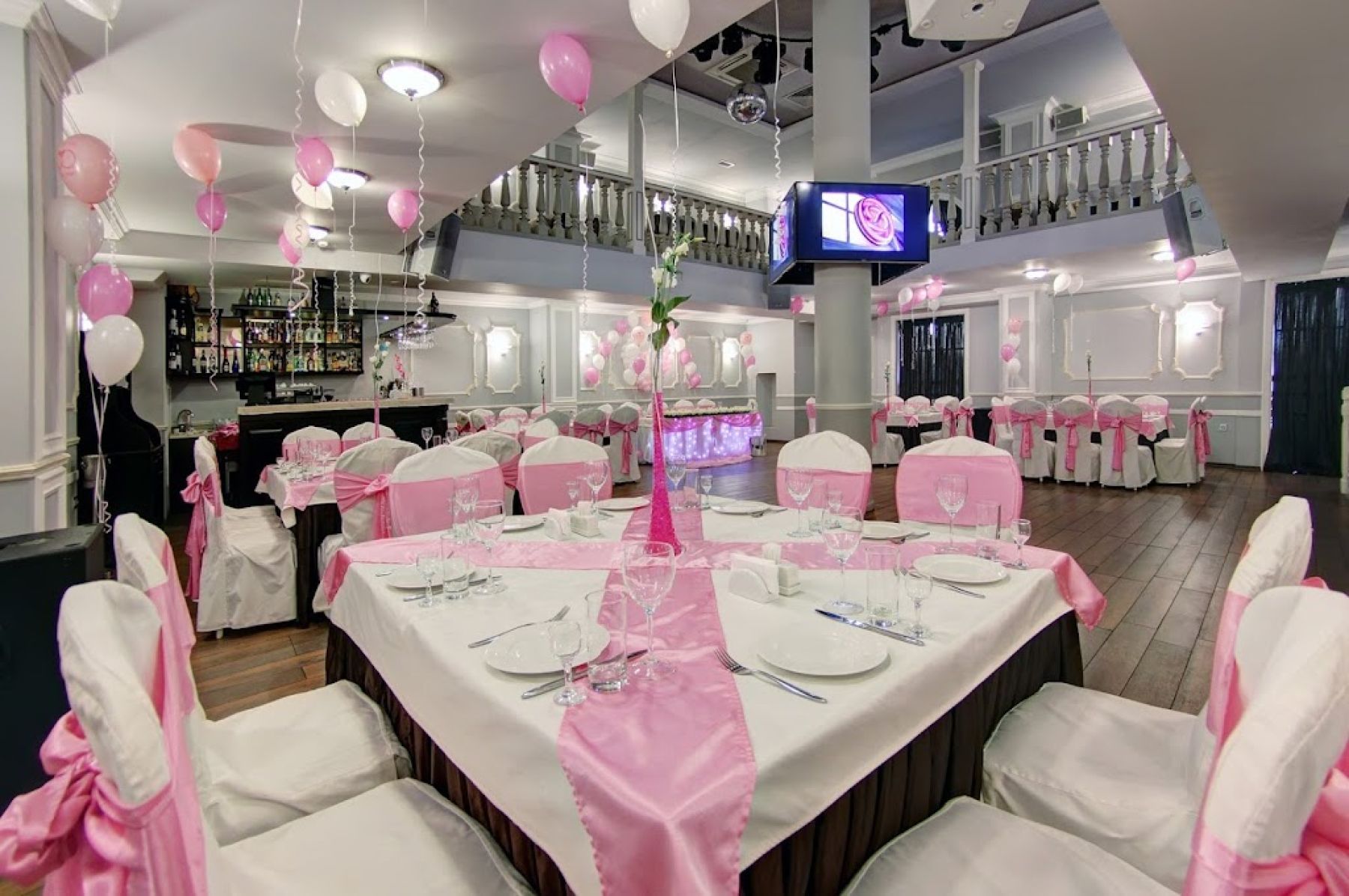 Ресторан, банкетный зал «Аренда ресторана - банкетного зала "Доник" в Санкт - Петербурге» – фото №2