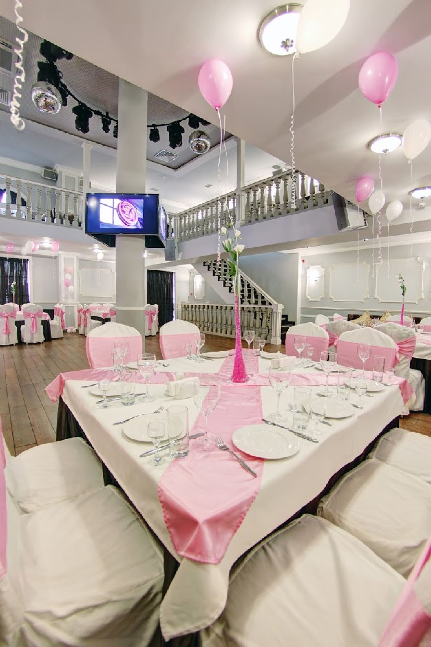 Ресторан, банкетный зал «Аренда ресторана - банкетного зала "Доник" в Санкт - Петербурге» – фото №4