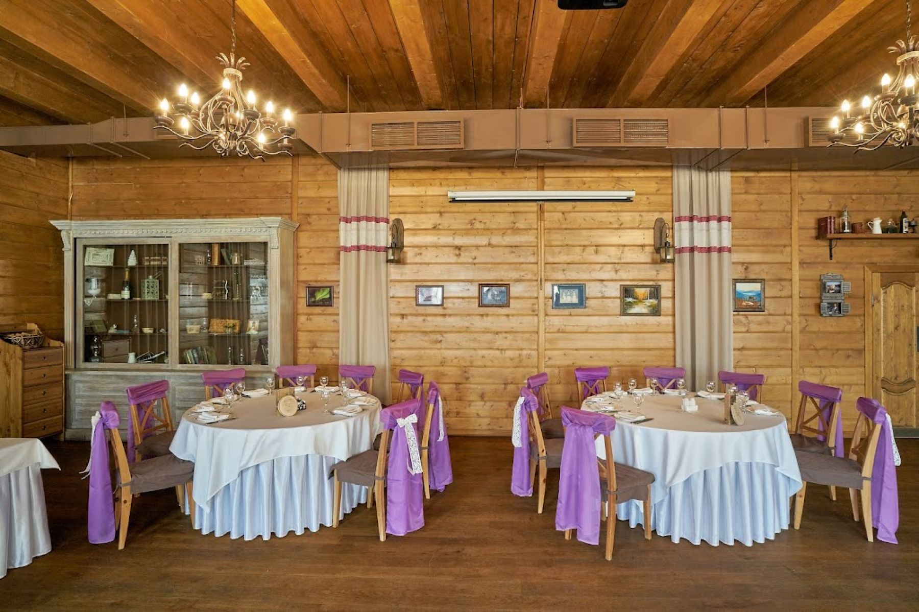 Ресторан, банкетный зал «Аренда банкетного зала - ресторана "Лапландия" в Санкт - Петербурге» – фото №4