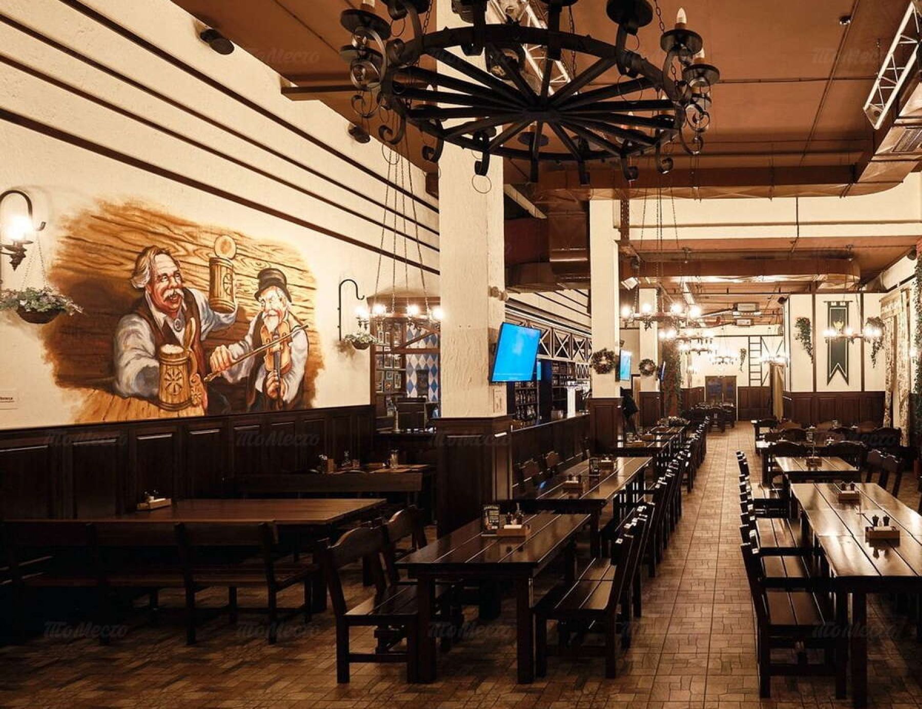 Ресторан, банкетный зал «Аренда ресторана Biergarten в Красноярске» – фото №2