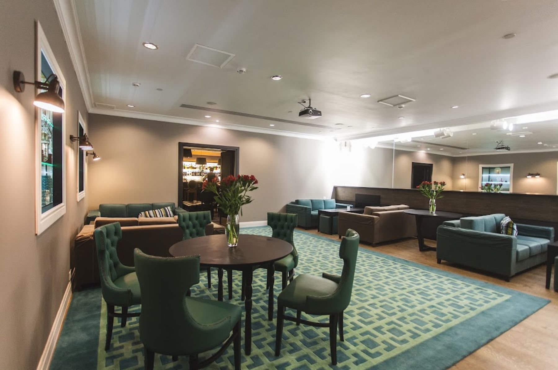 Ресторан, банкетный зал «Аренда отеля Dom Boutique Hotel в Санкт-Петербурге» – фото №5