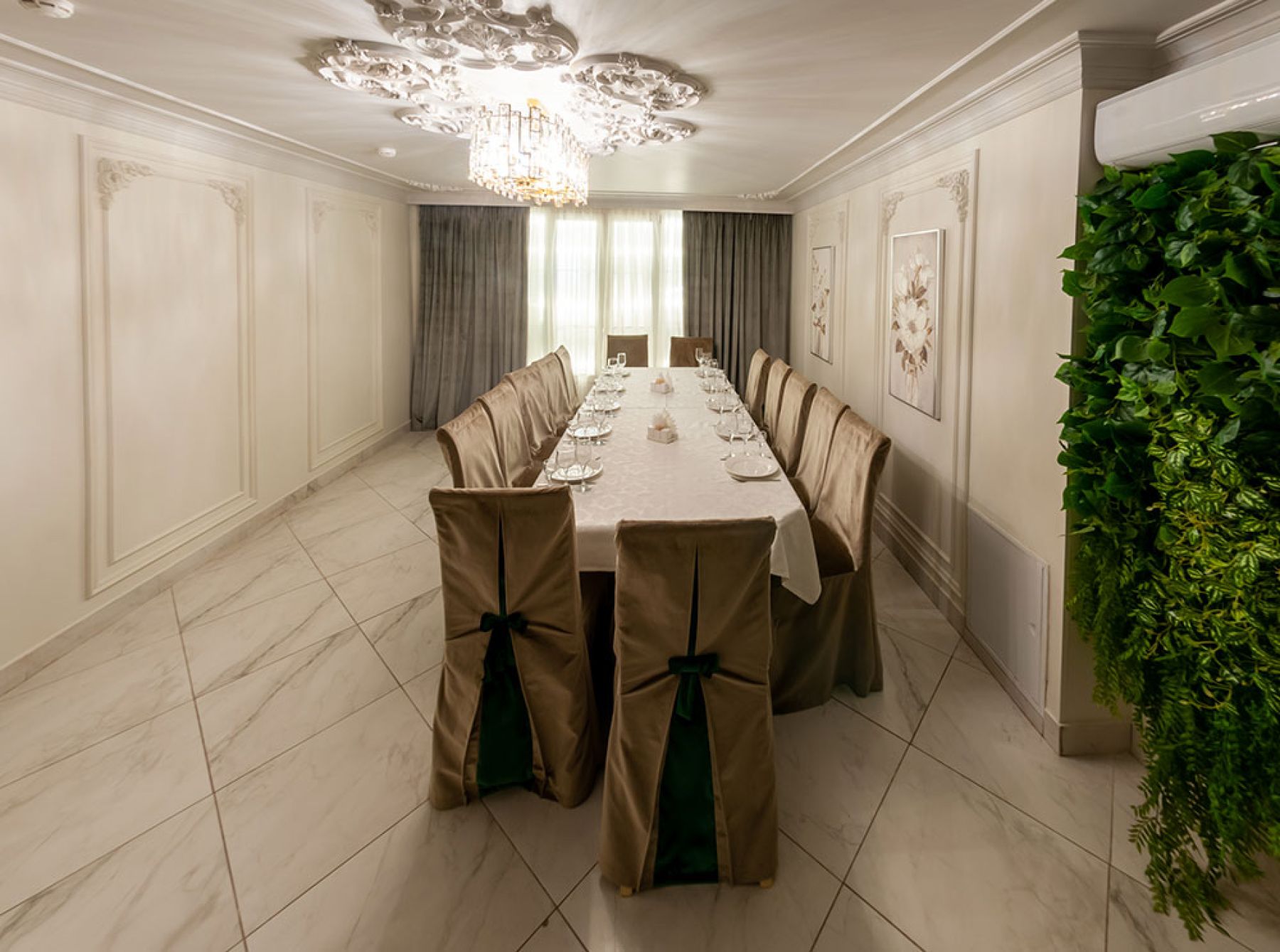 Фото Ресторан, банкетный зал «Аренда кафе «Питер» в Санкт-Петербурге» – смотри на сайте!