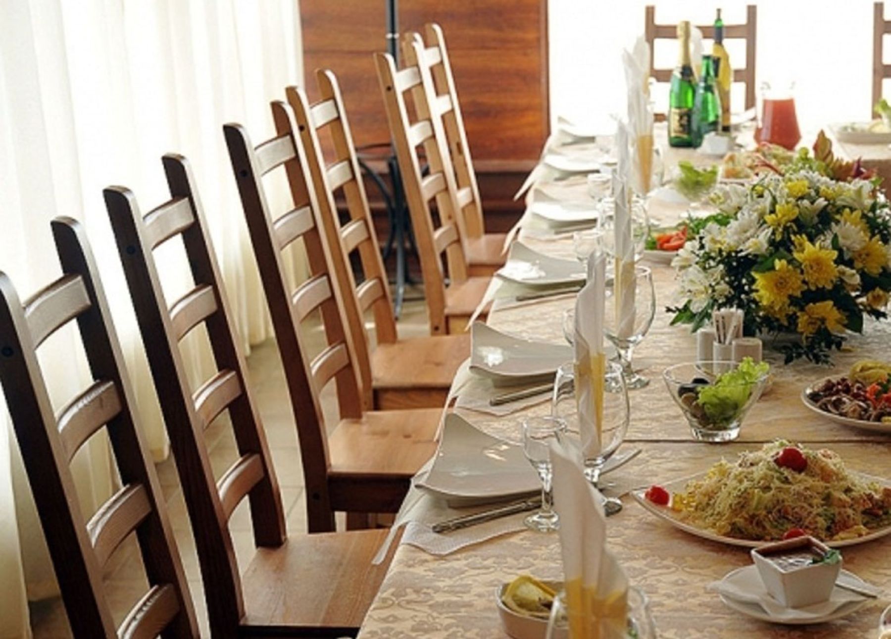 Ресторан, банкетный зал «Аренда кафе «Дирижабль» в Ростове-на-Дону» – фото №3