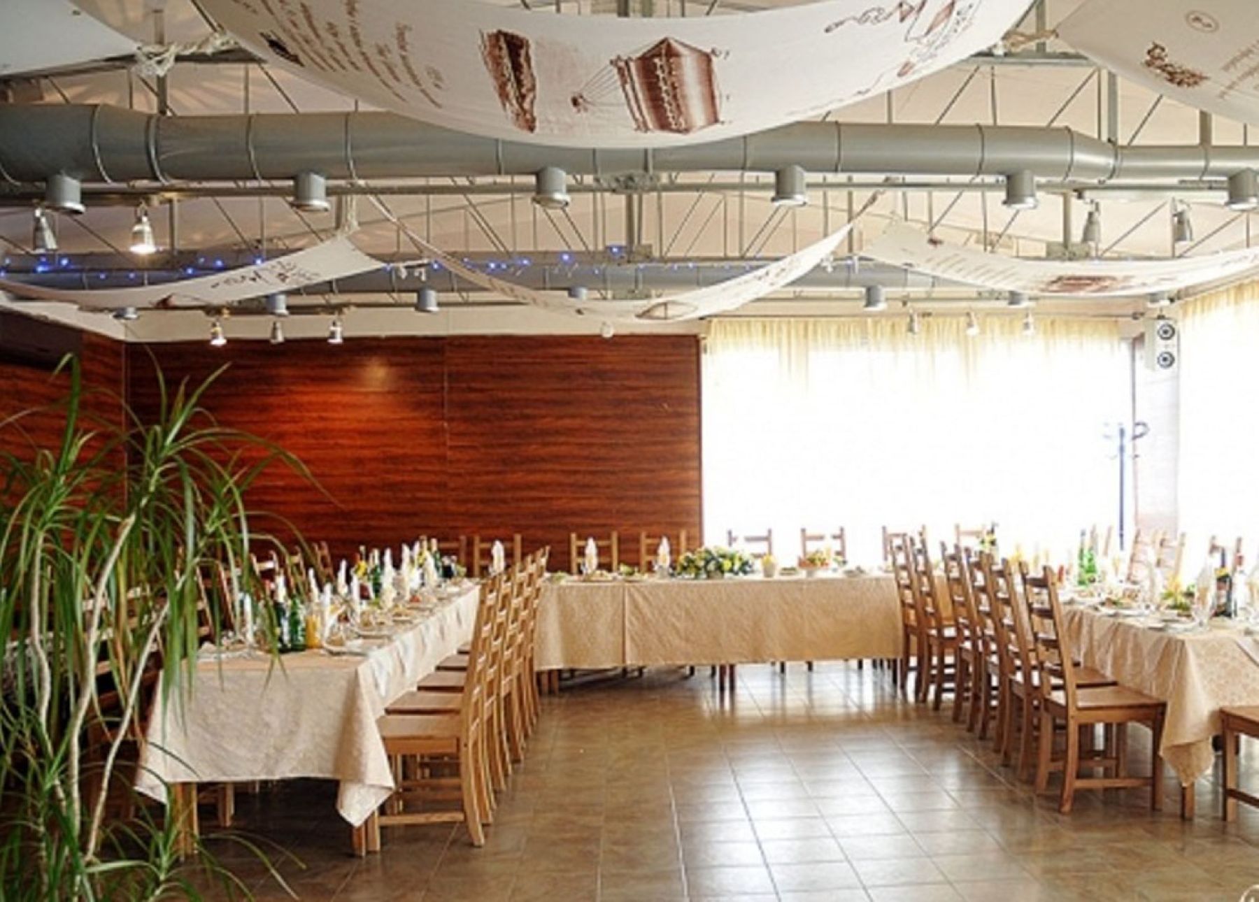 Ресторан, банкетный зал «Аренда кафе «Дирижабль» в Ростове-на-Дону» – фото №4