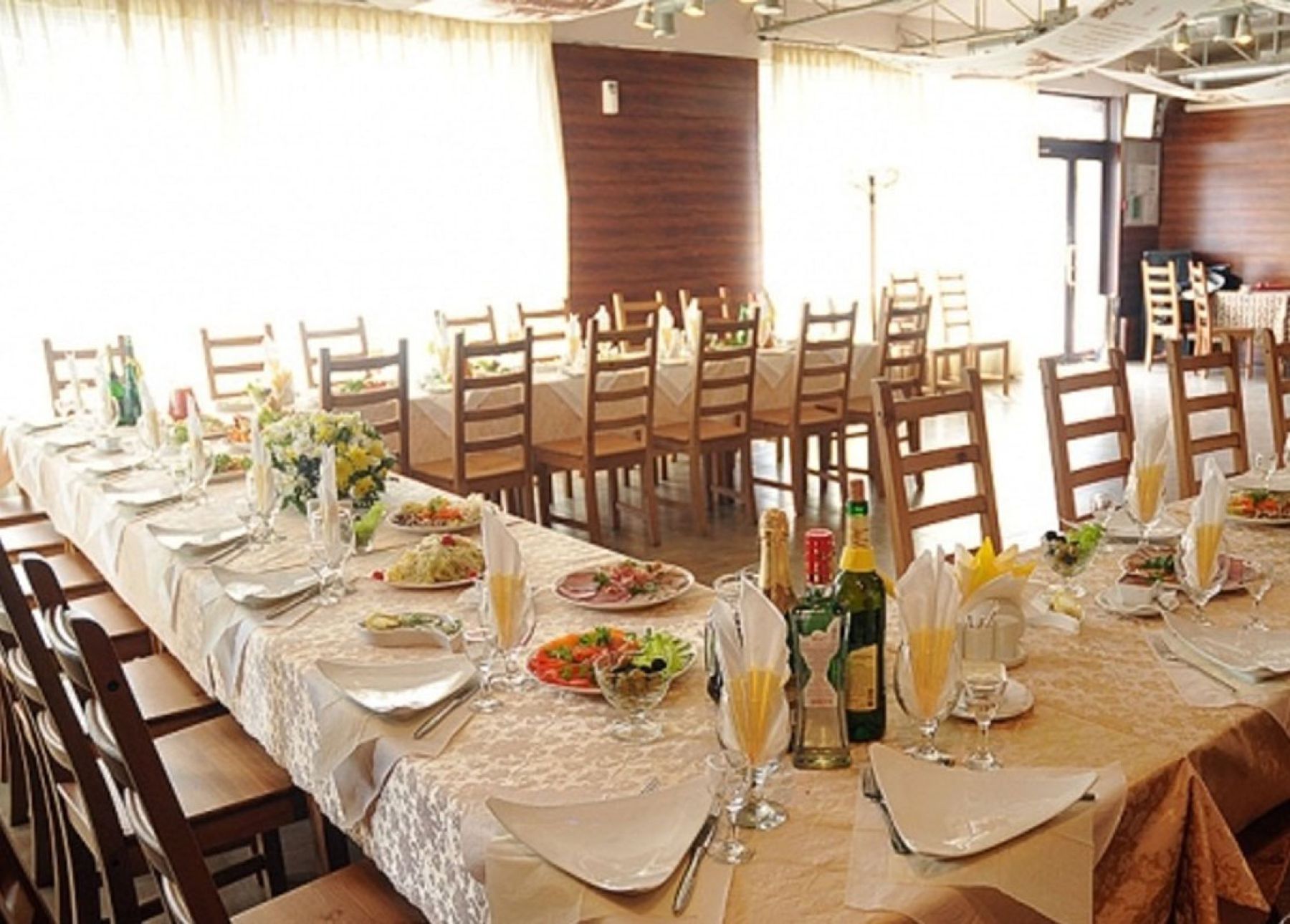 Ресторан, банкетный зал «Аренда кафе «Дирижабль» в Ростове-на-Дону» – фото №5