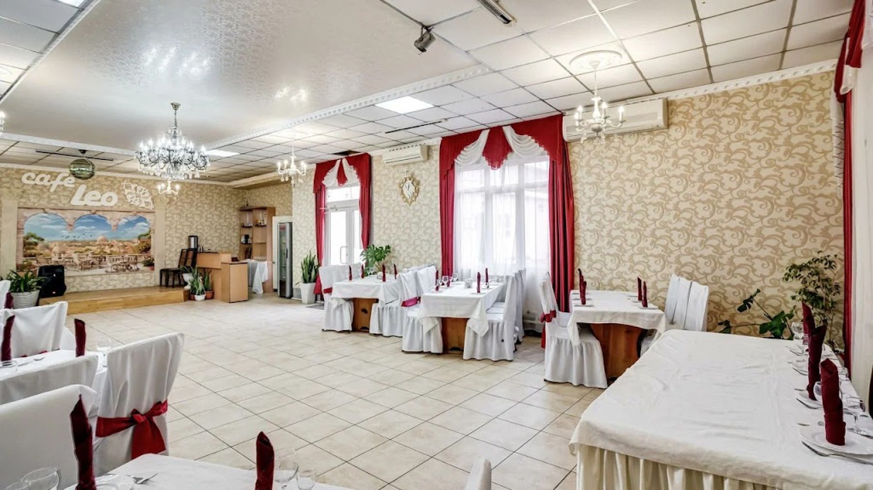Ресторан, банкетный зал «Аренда кафе «Лео» в Ростове-на-Дону» – фото №3