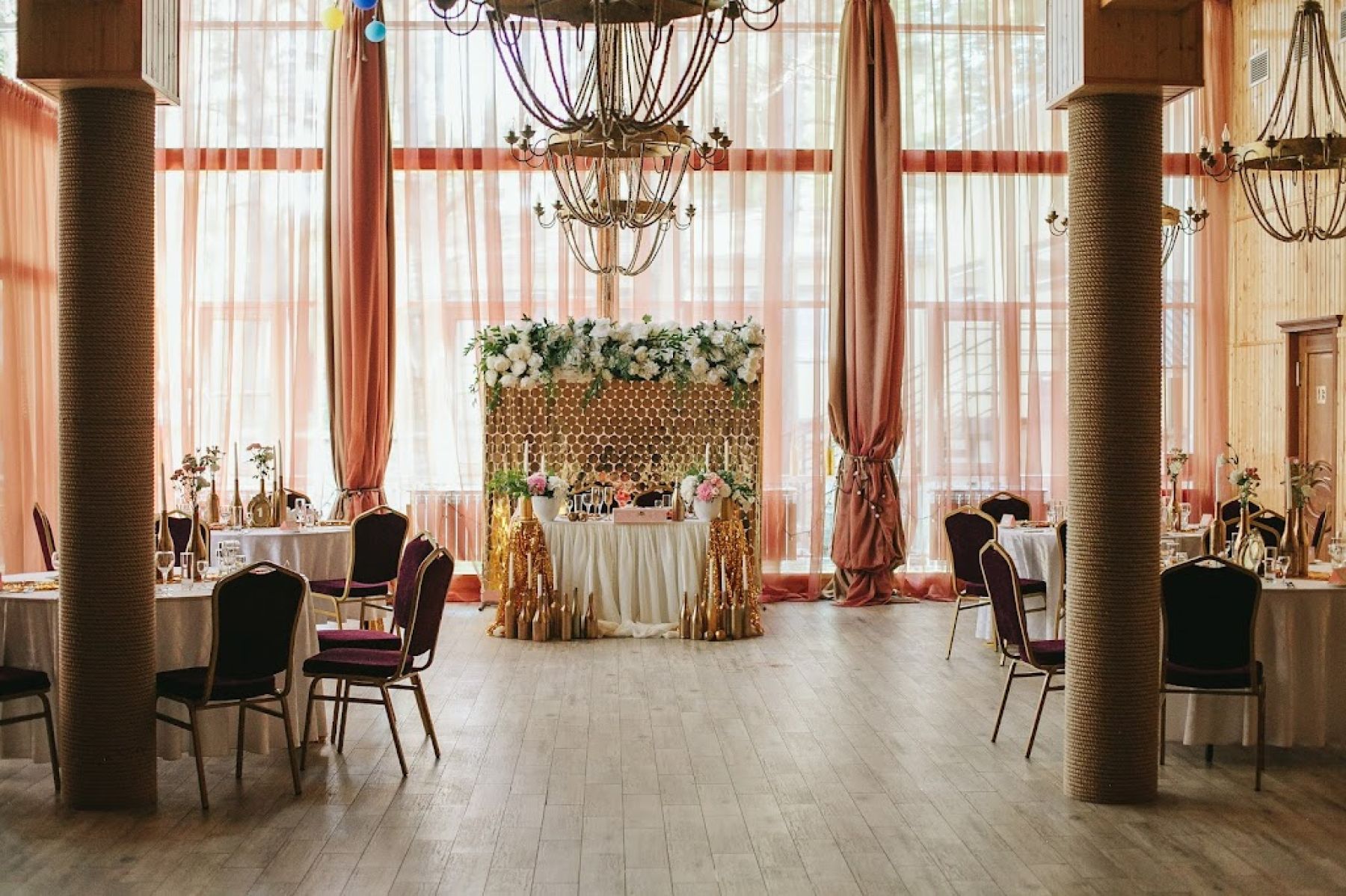 Ресторан, банкетный зал «Аренда ресторана ТайGA в Воронеже» – фото №2