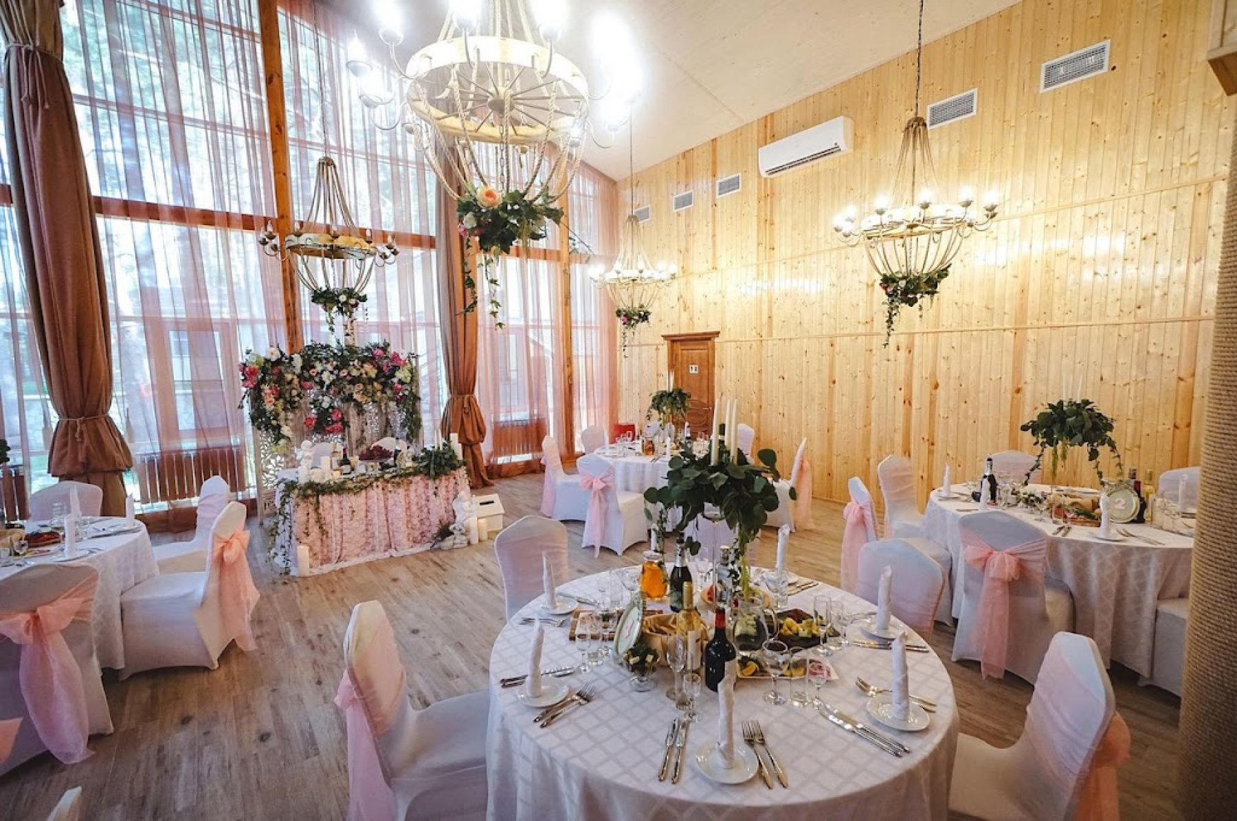 Ресторан, банкетный зал «Аренда ресторана ТайGA в Воронеже» – фото №5