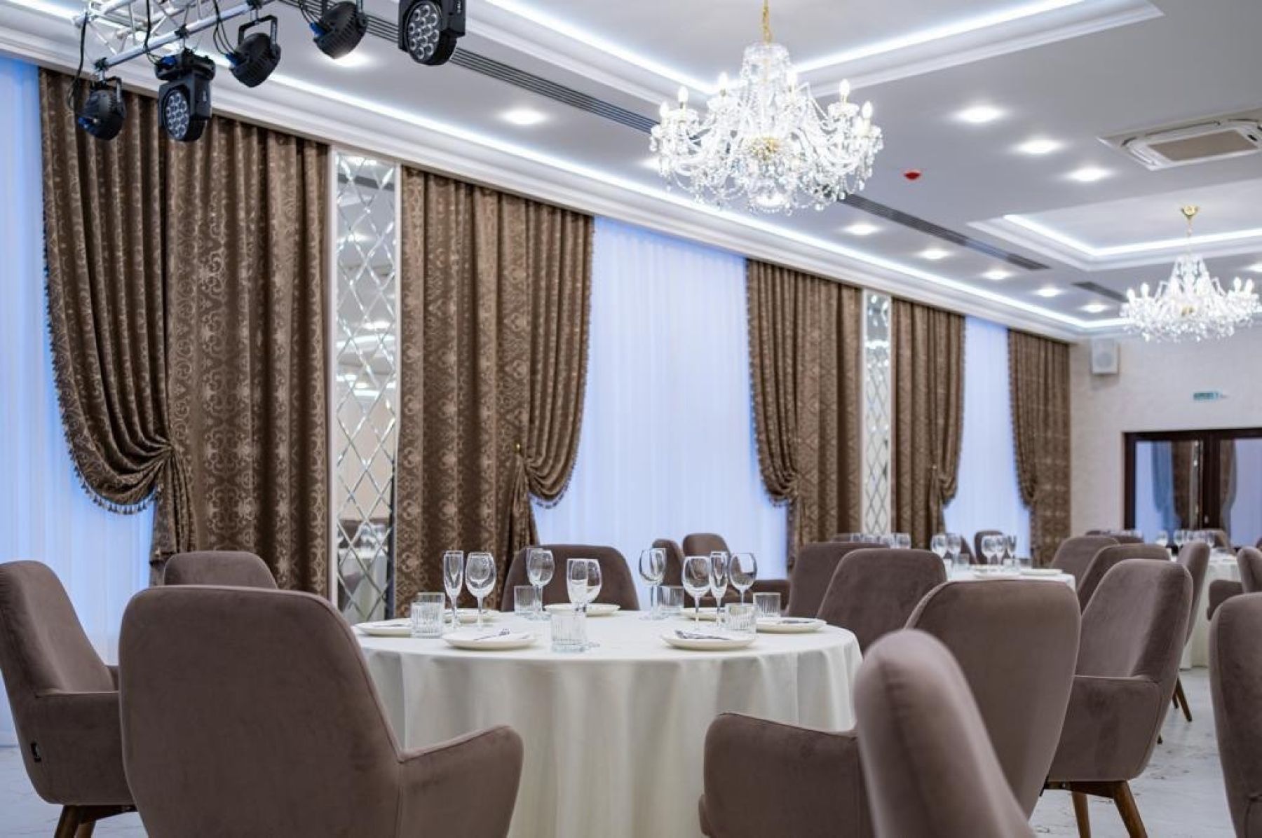 Ресторан, банкетный зал «Аренда комплекса Krasota Hall в Воронеже» – фото №5