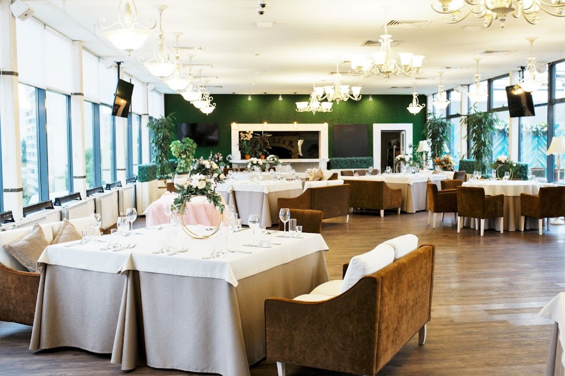 Ресторан, банкетный зал «Аренда ресторана Panorama Steak House в Воронеже» – фото №2