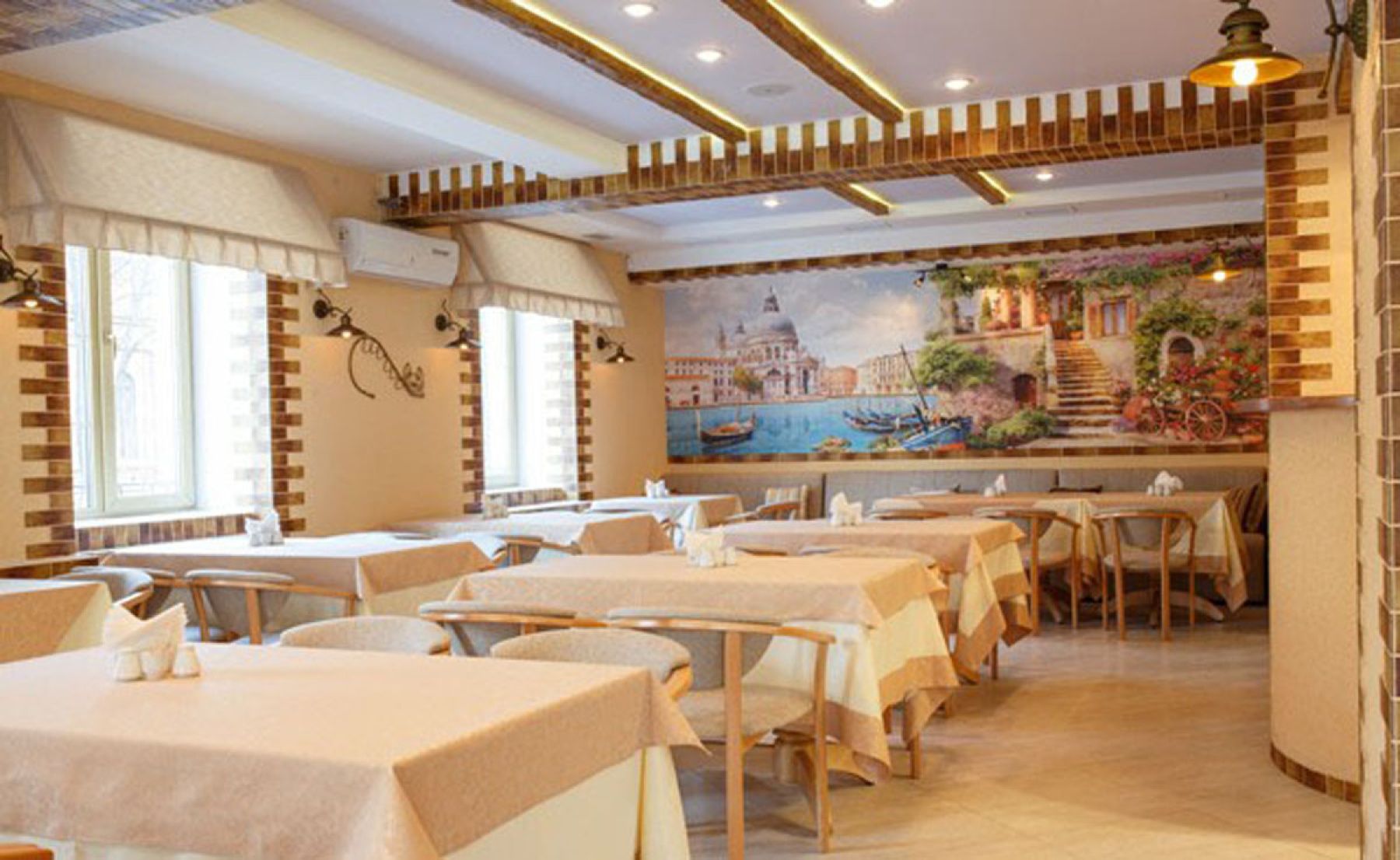 Ресторан, банкетный зал «Аренда кафе «Дворик» в Воронеже» – фото №5