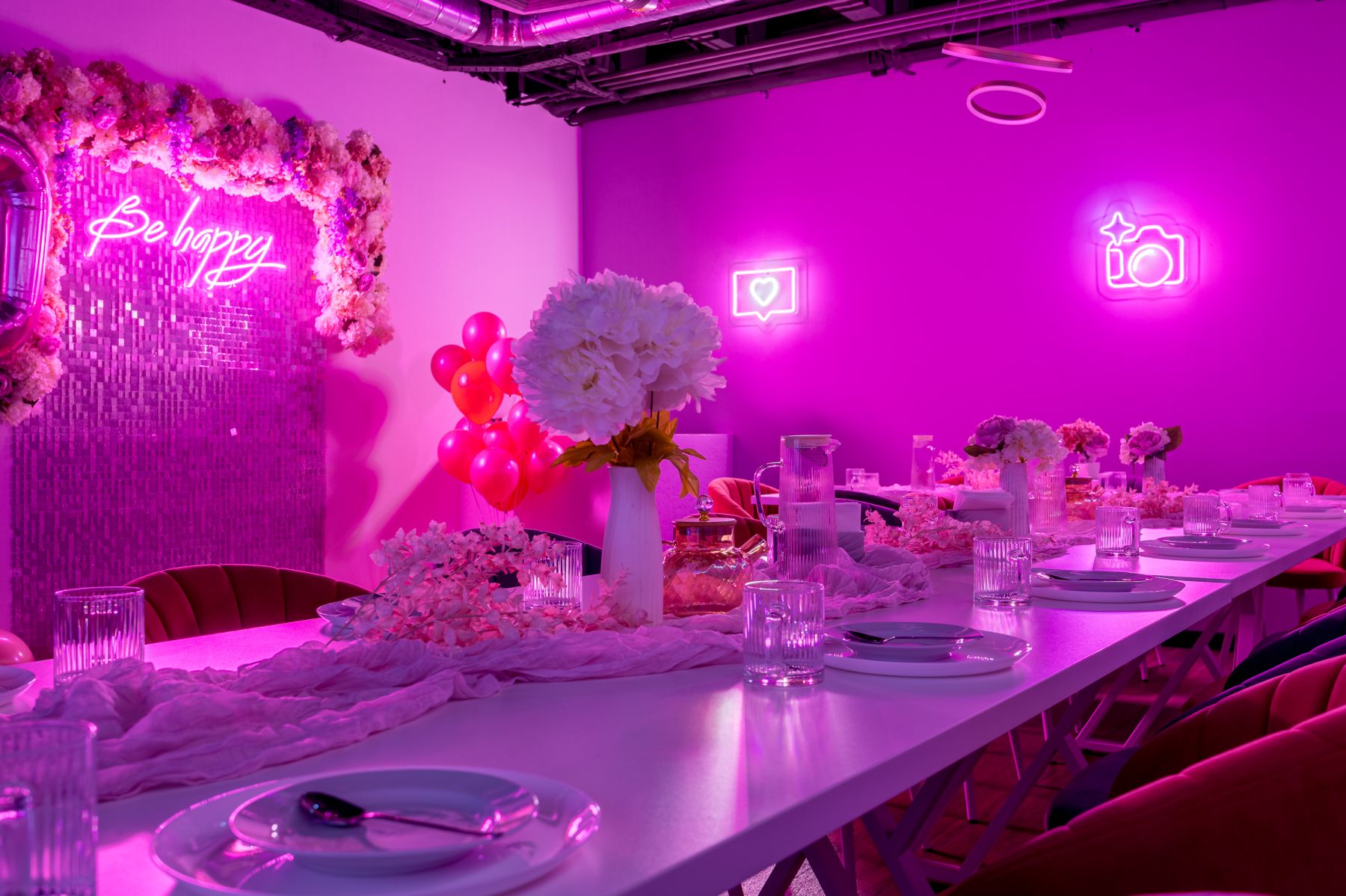 Лофт «Vibes Loft | Новые лофты на Селигерской (Purple)» – фото №5