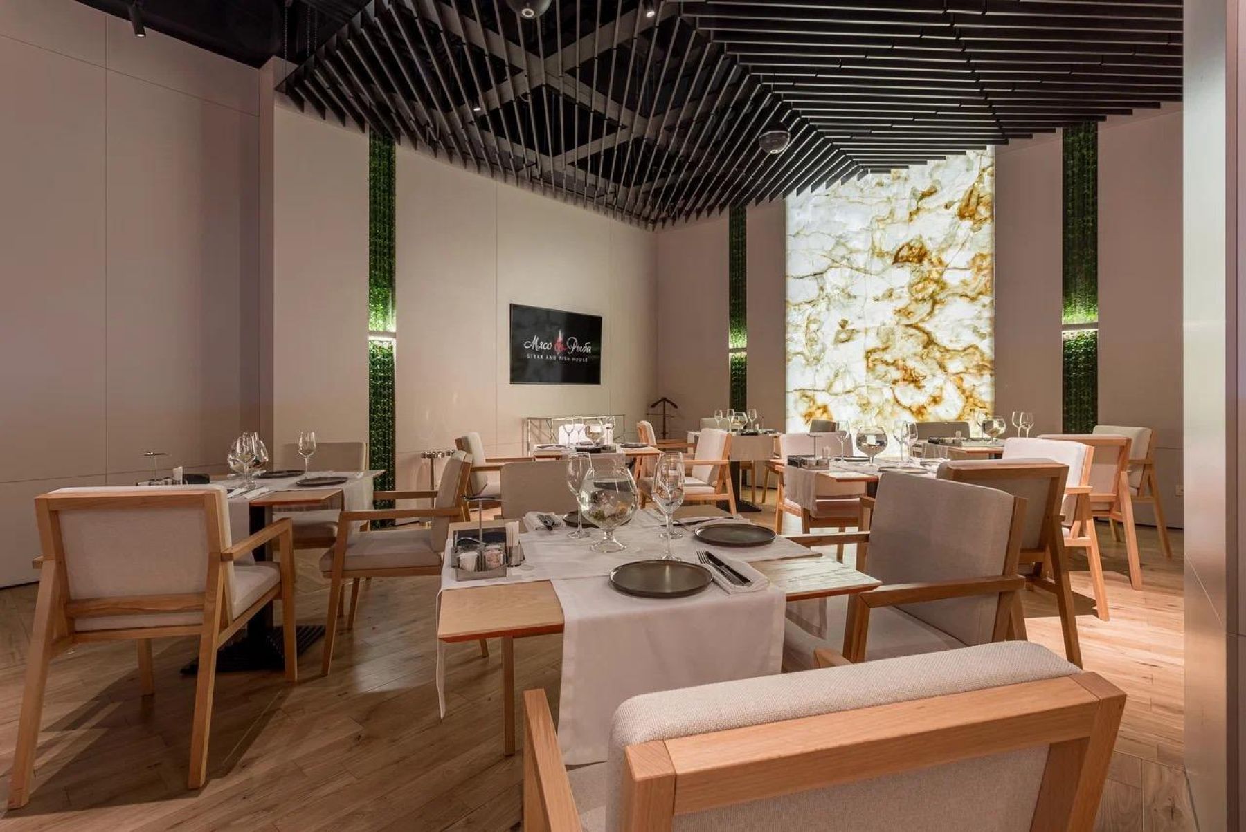 Ресторан, банкетный зал «Аренда ресторана "Мясо & Рыба" в Краснодаре» – фото №2