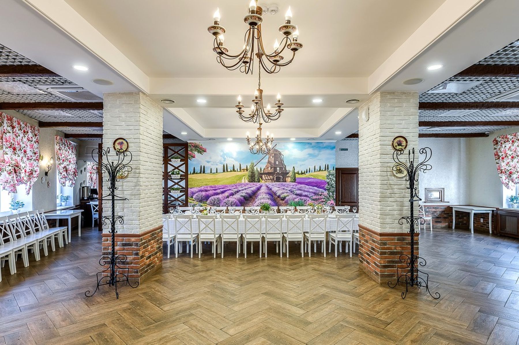 Ресторан, банкетный зал «Аренда ресторана "Ла Прованс" в Омске» – фото №2