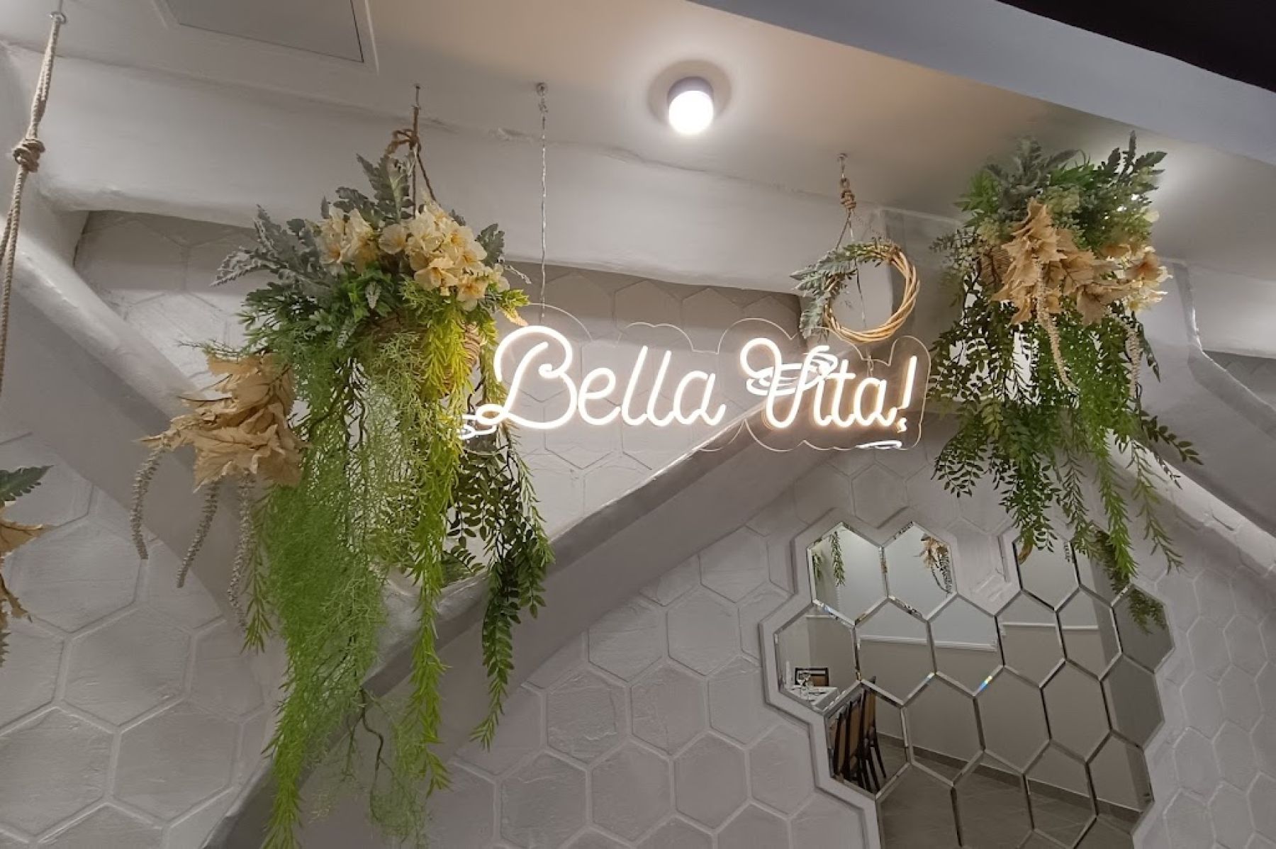 Ресторан, банкетный зал «Аренда ресторана "Кантанелло" в Омске» – фото №3