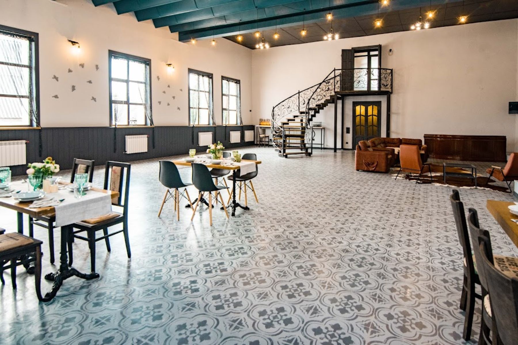 Фото Ресторан, банкетный зал «Аренда банкетного зала Casablanca в Воронеже» – смотри на сайте!