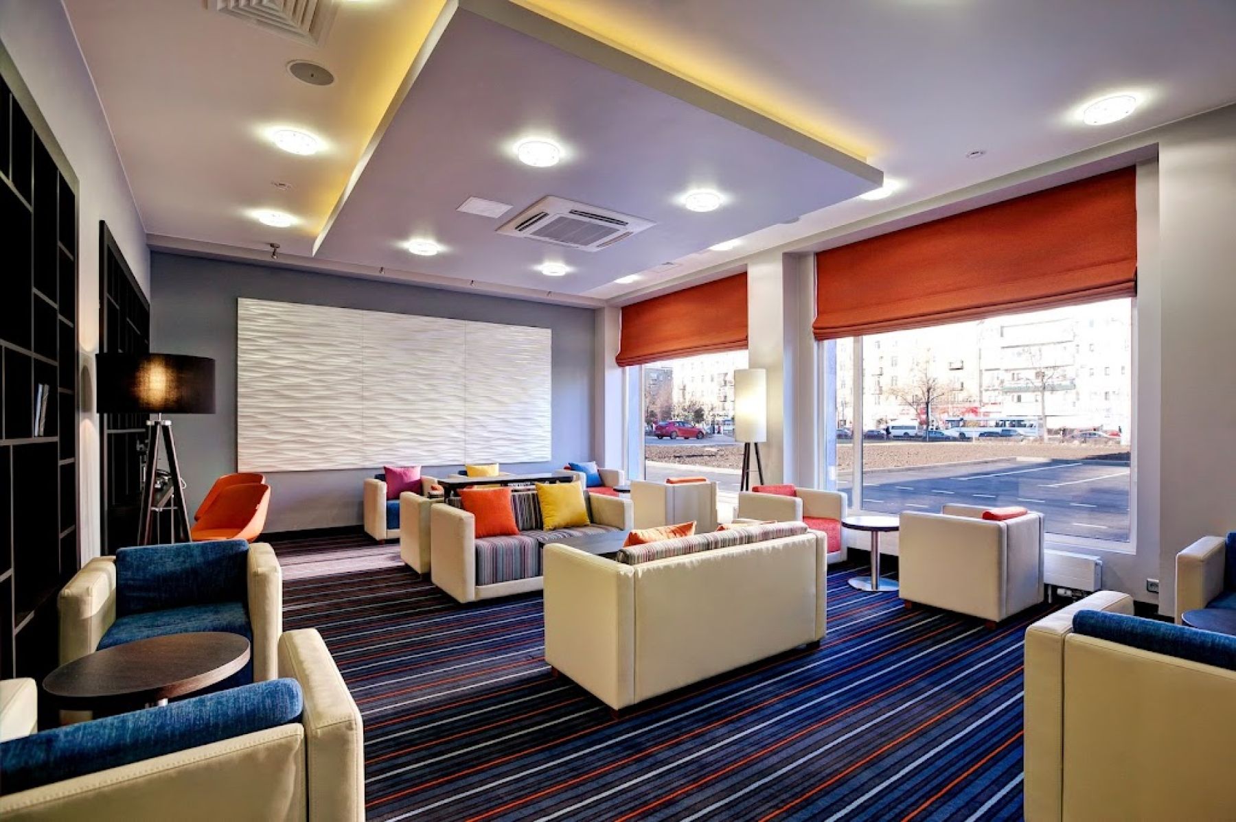 Ресторан, банкетный зал «Аренда банкетного зала Holiday Inn Express Voronezh Kirova в Воронеже» – фото №5