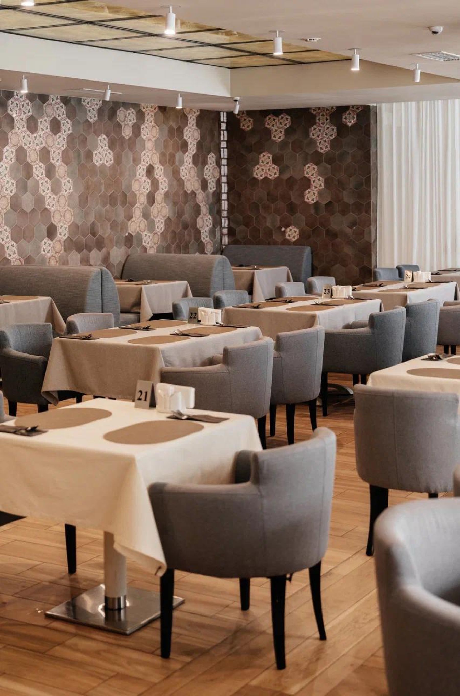 Ресторан, банкетный зал «RESTAURANT, Банкетный зал» – фото №3